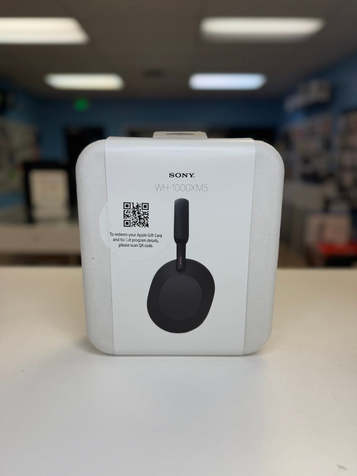 Sony WH-1000XM5 Noise-Canceling Wireless Over-Ear Headphones - Black_5