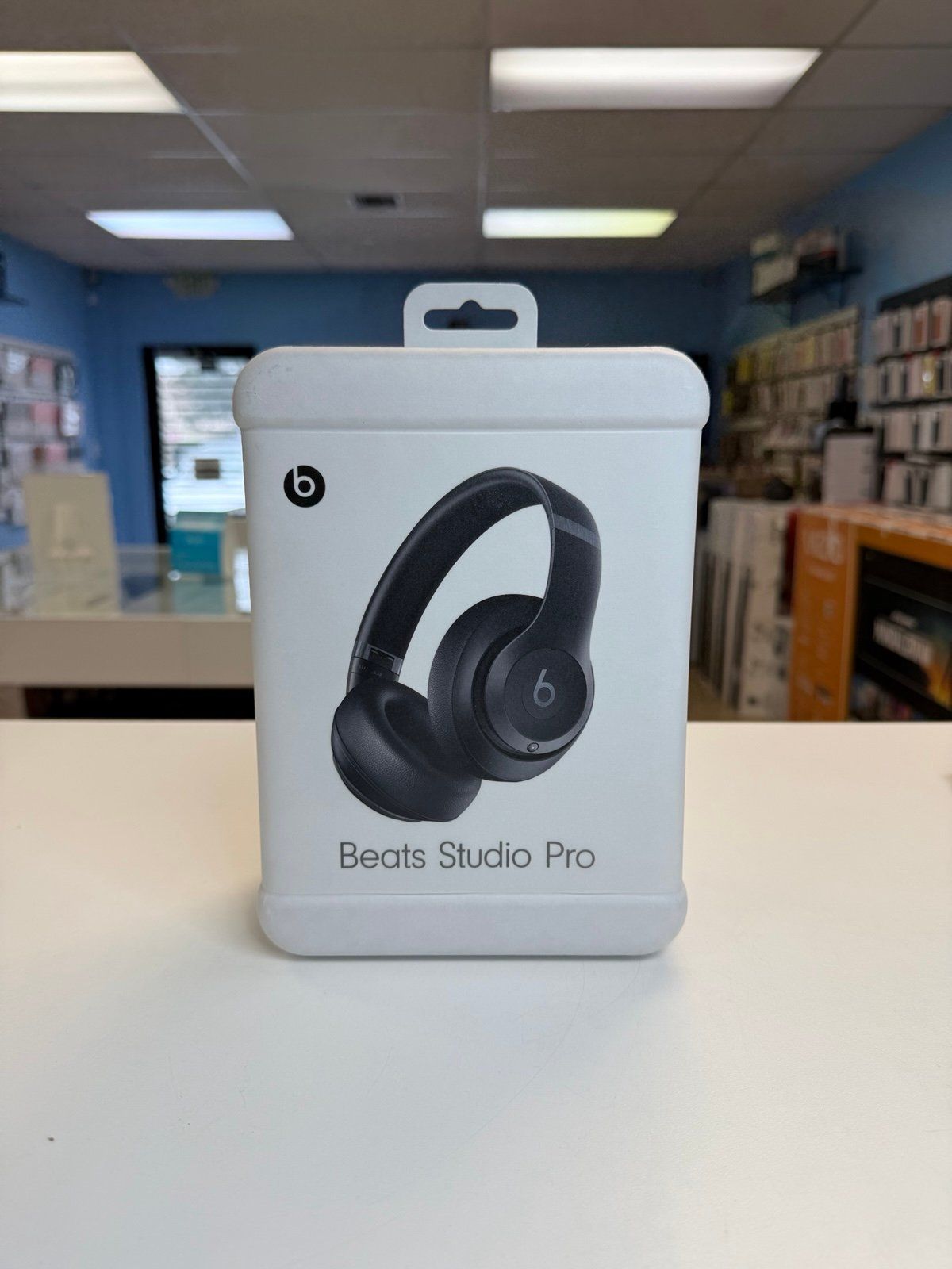 Beats Studio Pro Black Headphone with Apple Care Plus till 2027_9