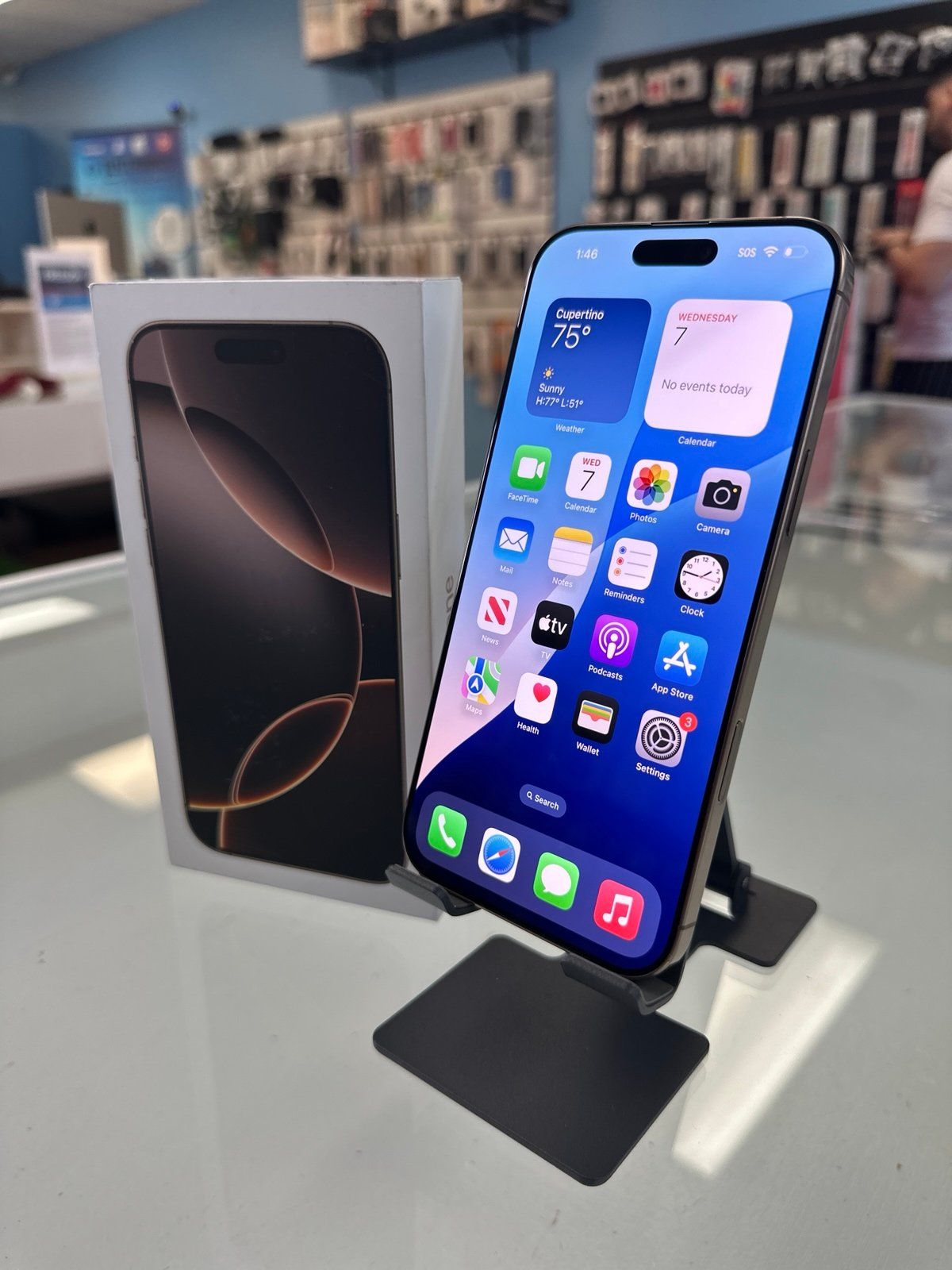 iPhone 16 Pro Max 512 GB Unlocked Desert Titanium_1