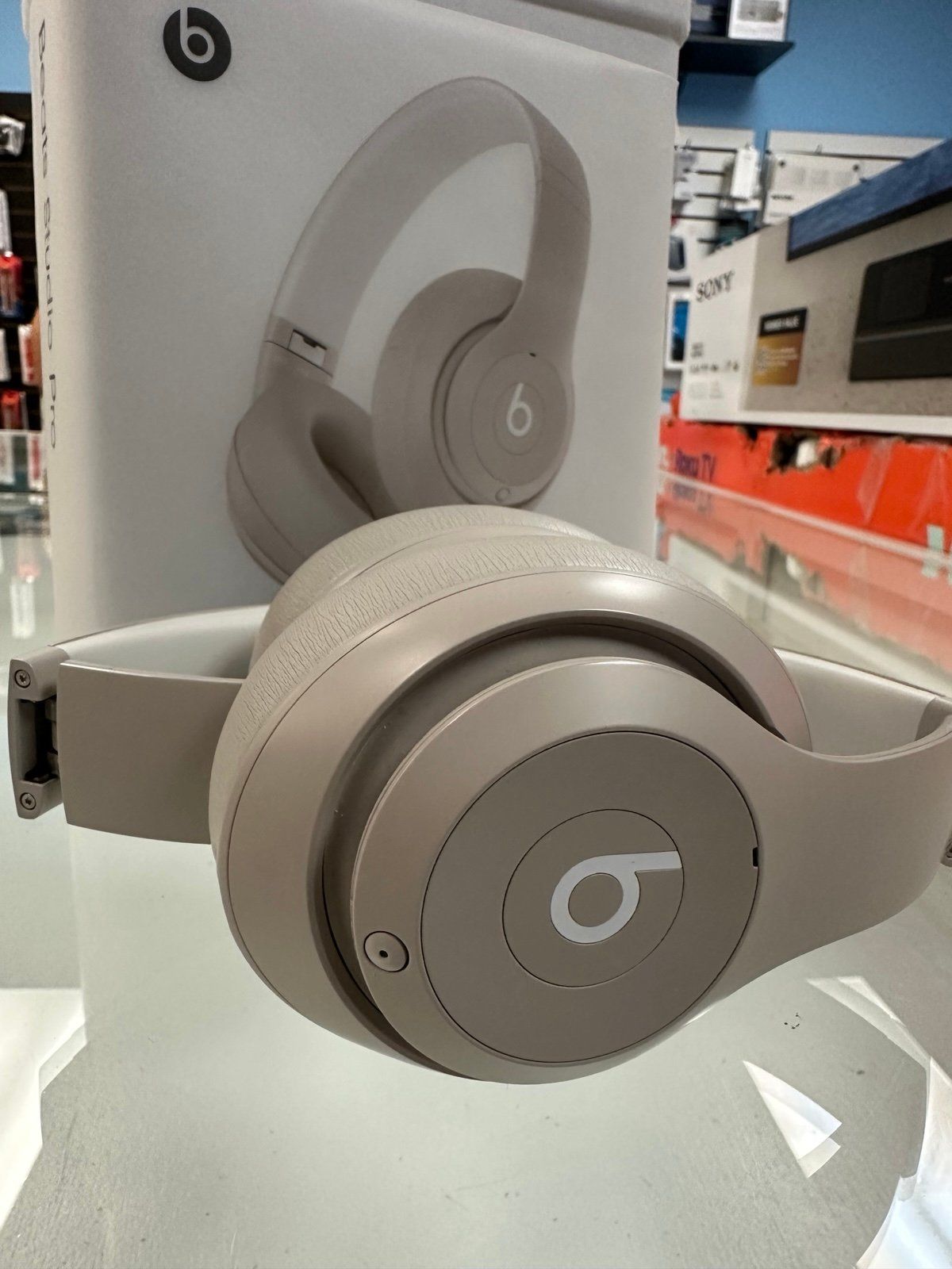 Beats Studio Pro Beige_1