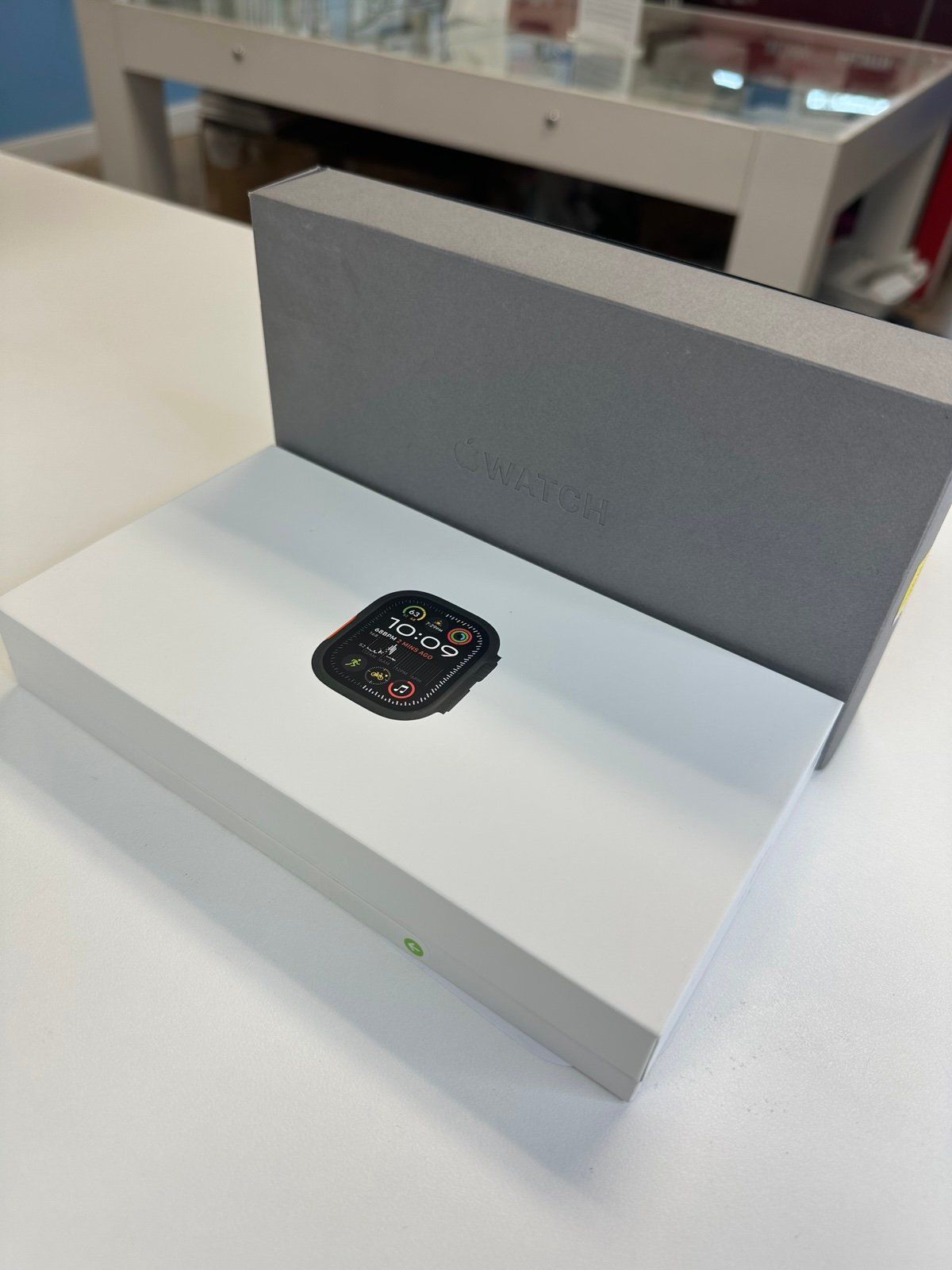 Apple Watch Ultra 2 Black Ocean Band GPS+Cellular  NEW with Apple care till 2026_1