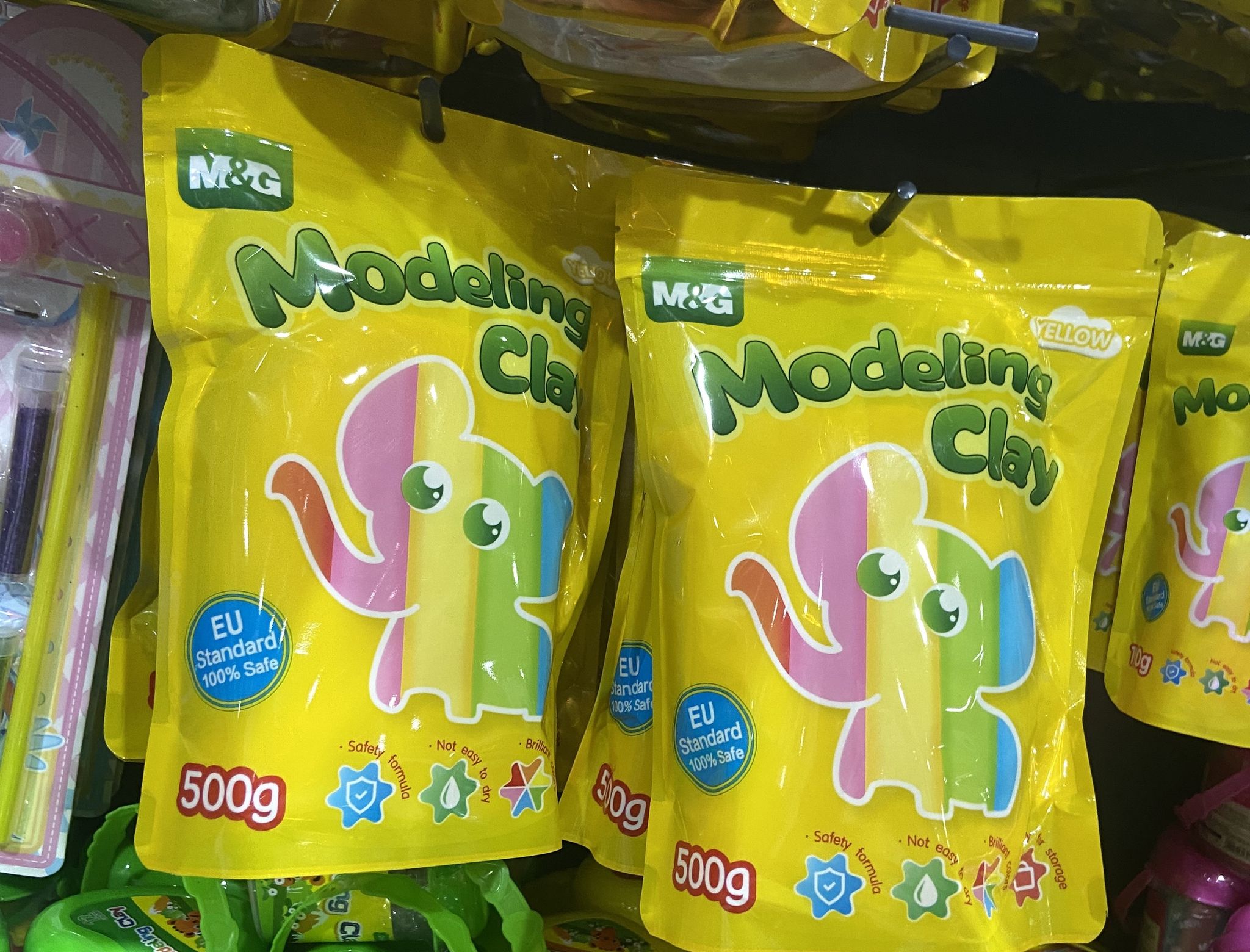 Modeling Clay M&G – 500g de créativité_1