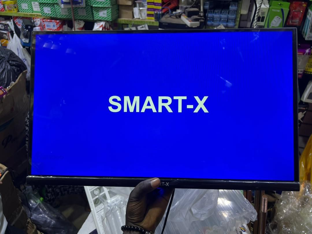 Smart-X 24” Digital Frameless Tv - _0