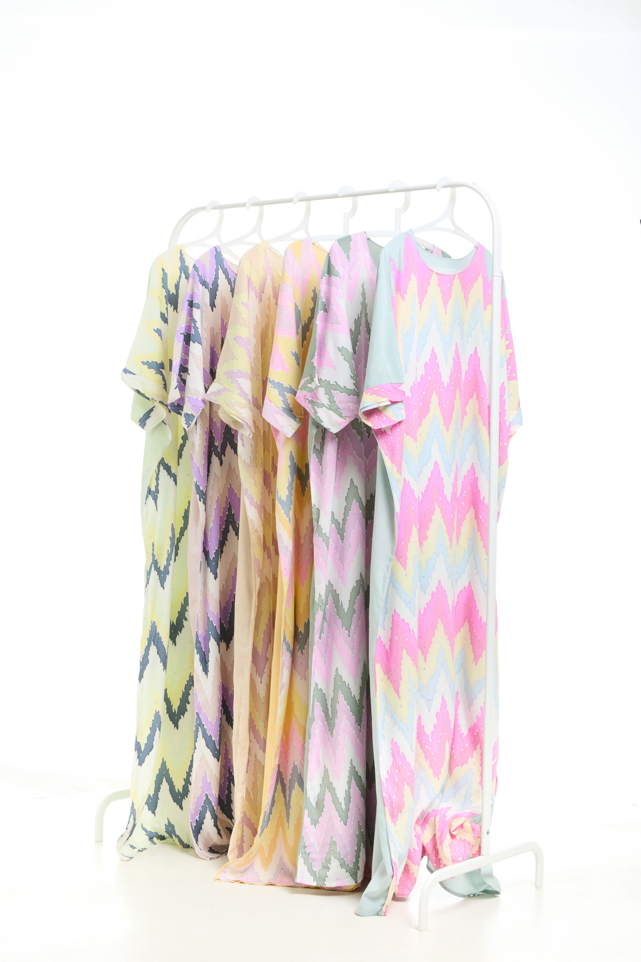 KAFTAN ZIGZAG WITH DIAMANTE CRYSTAL 3/4 SLEEVE  : PINK_3