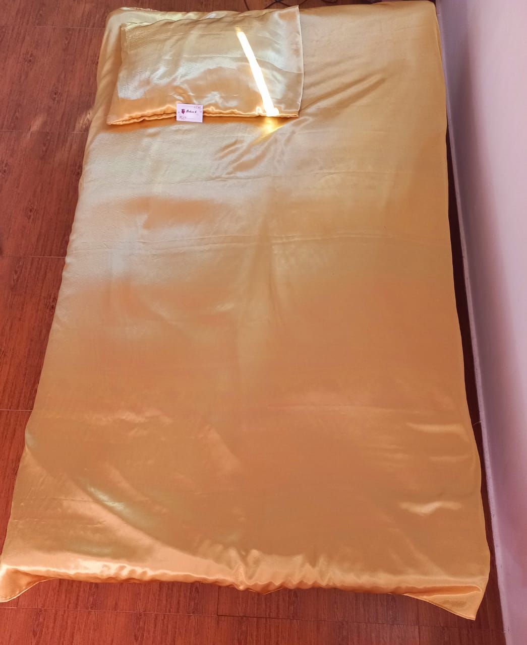 🛏️ Satin Bedsheet_1