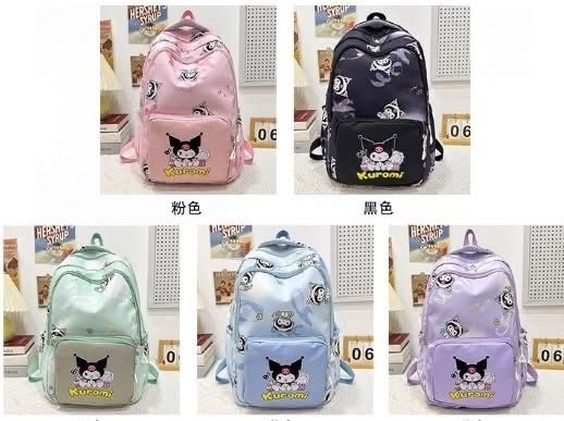 Mochila juvenil sanrio / capibara_0