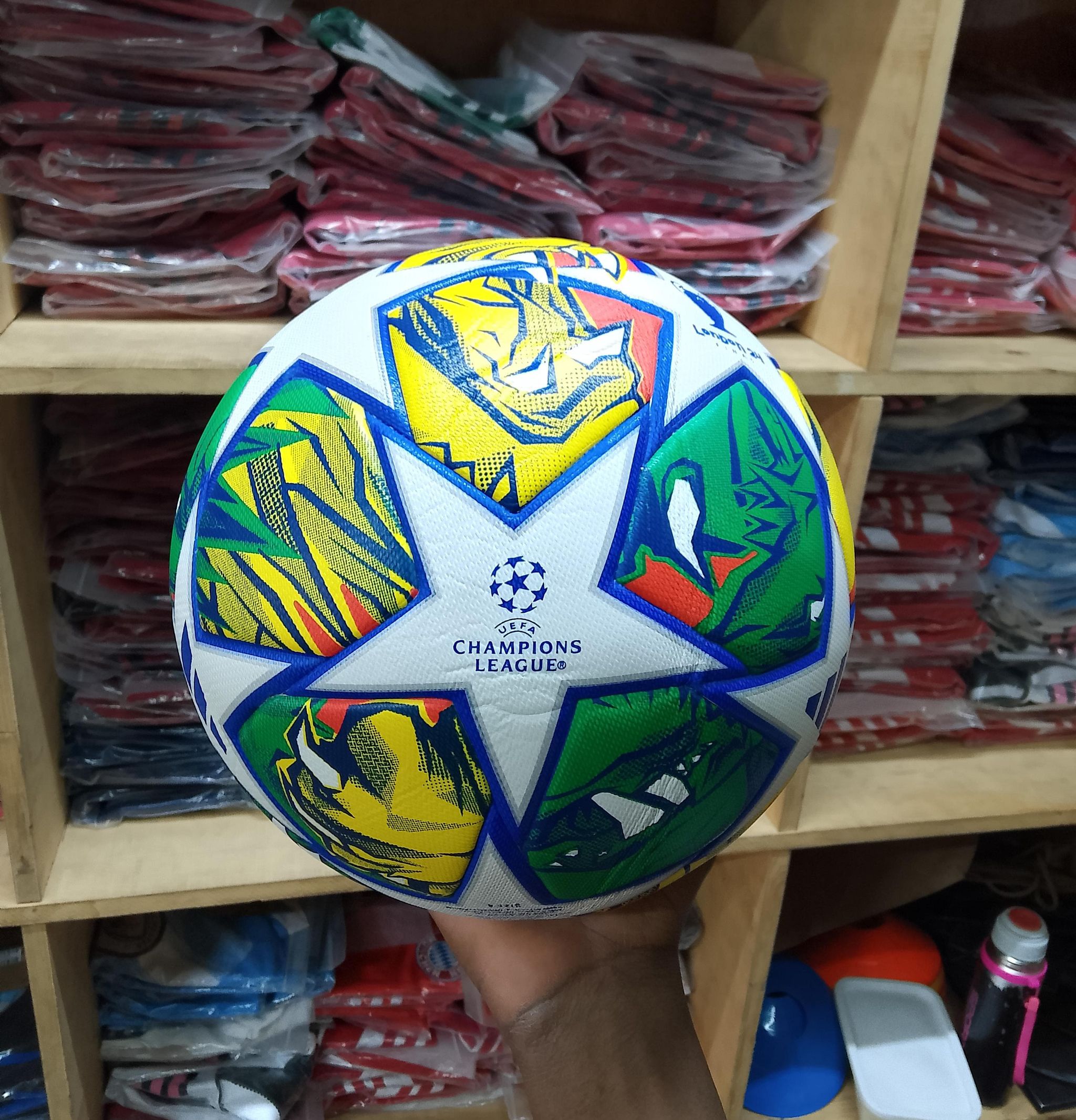 Soccer balls_4