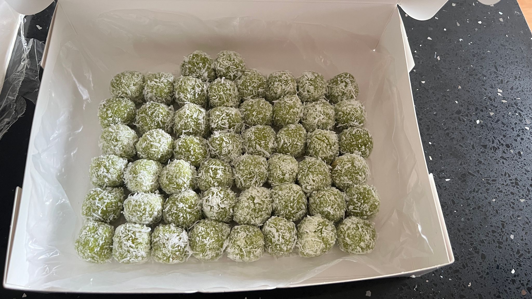 CUSTOMISE YOUR SG60 KUEH PARTY SET (FROM $60)_3
