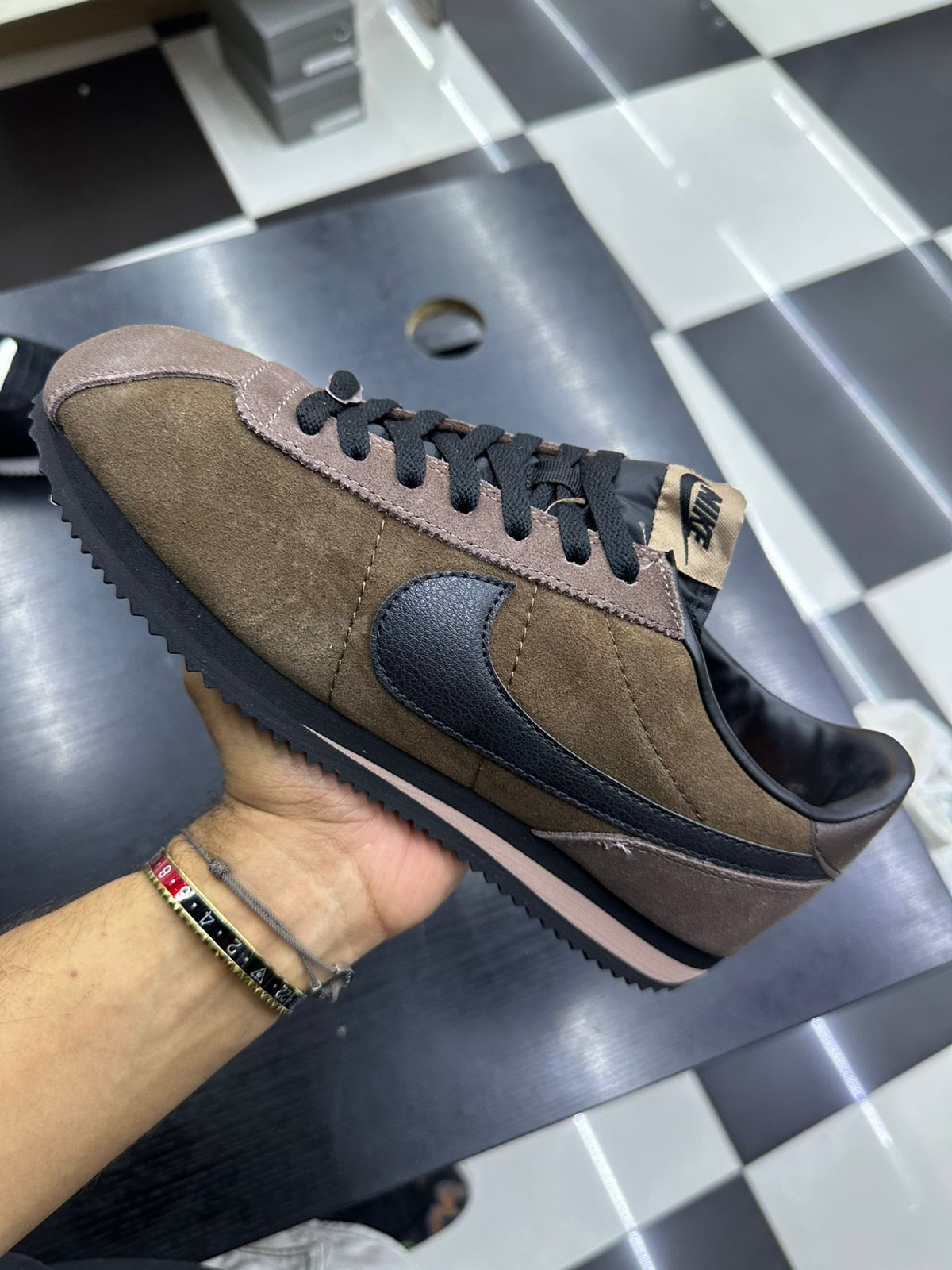 NIKE CORTES - CHOCOLATE_0