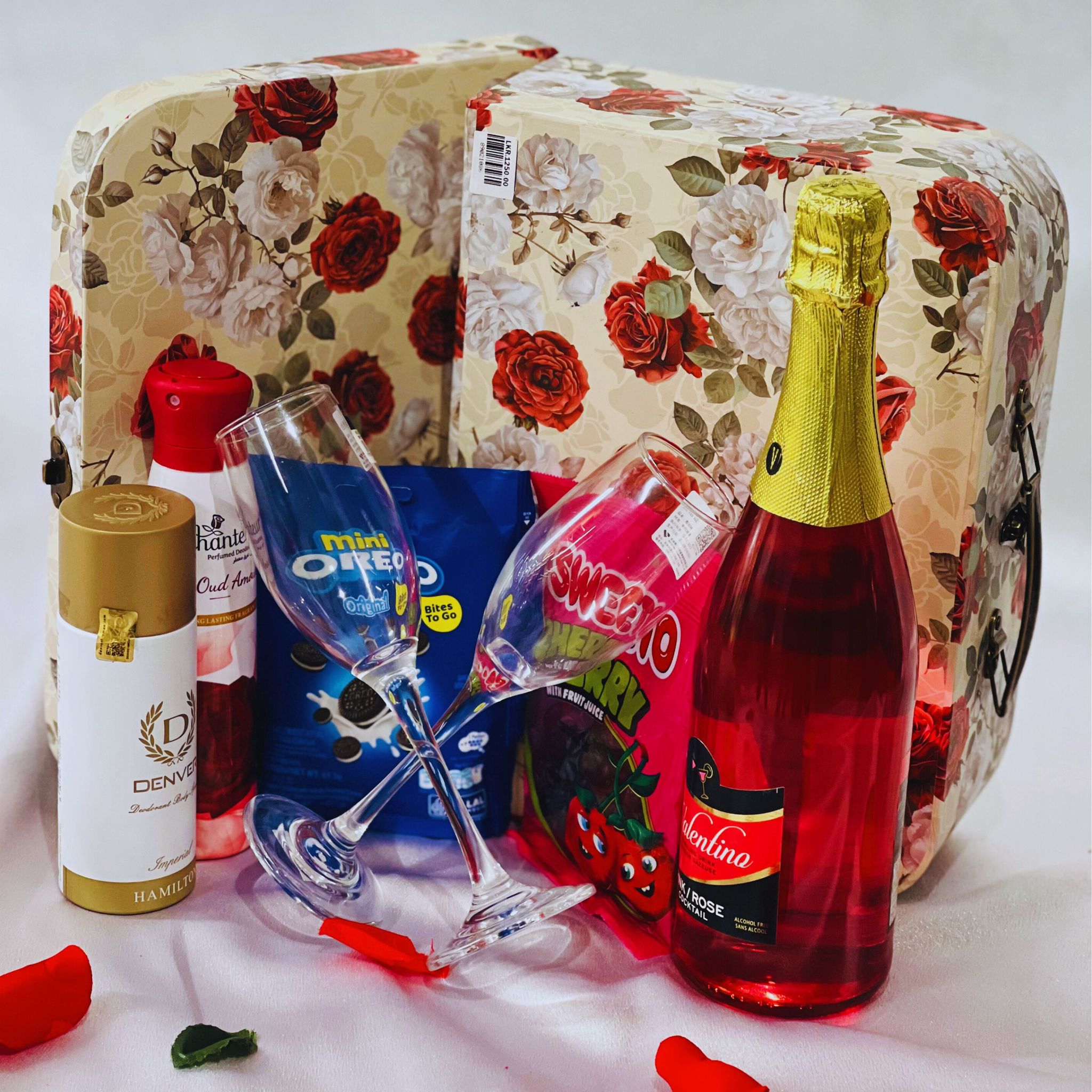 The Romantic Wish Gift Box_4