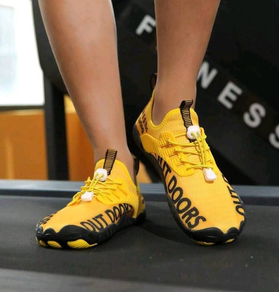 Unisex Lightweight Quick-Drying Five-Toe Barefoot Beach Shoes_10