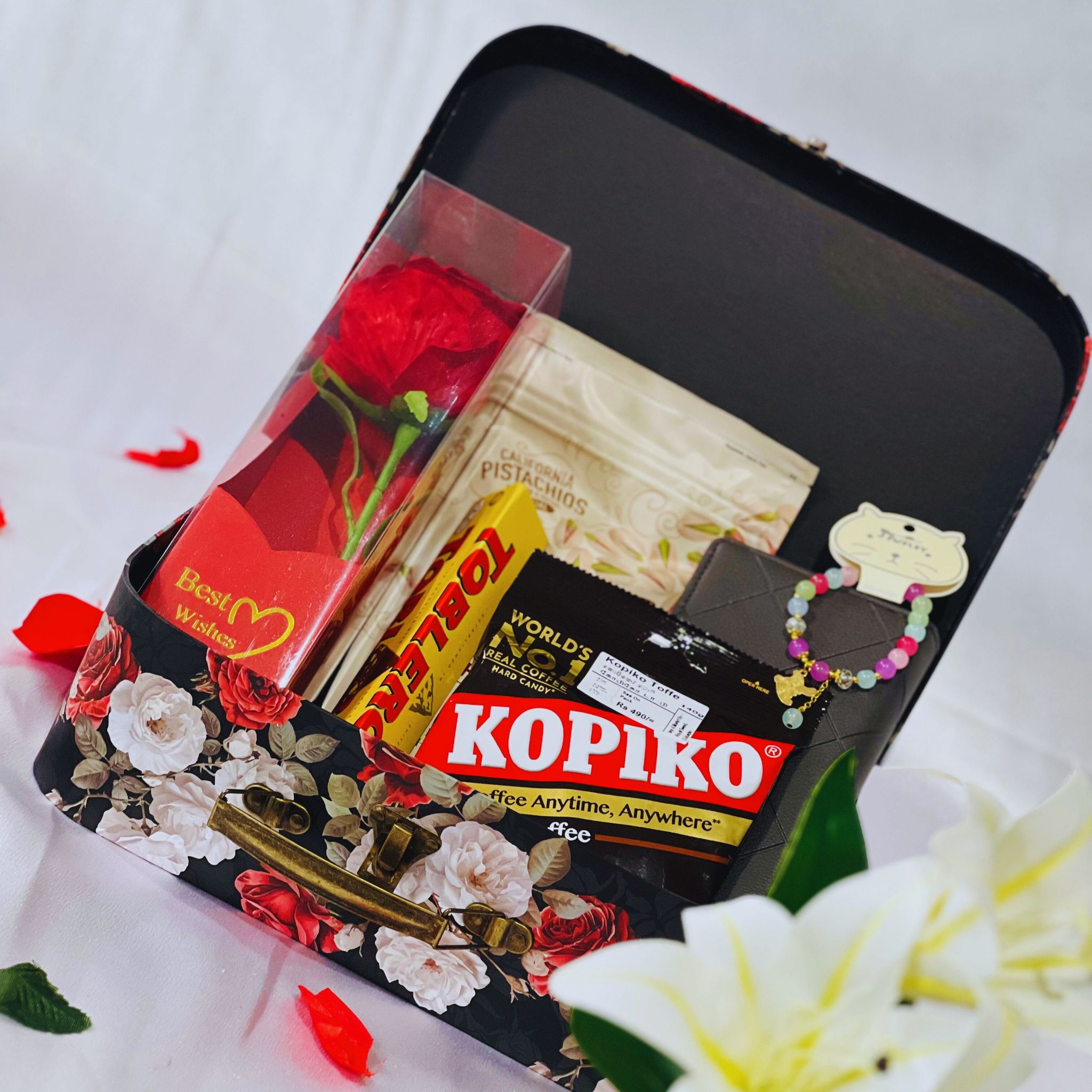 Blooming Love Gift Box_4
