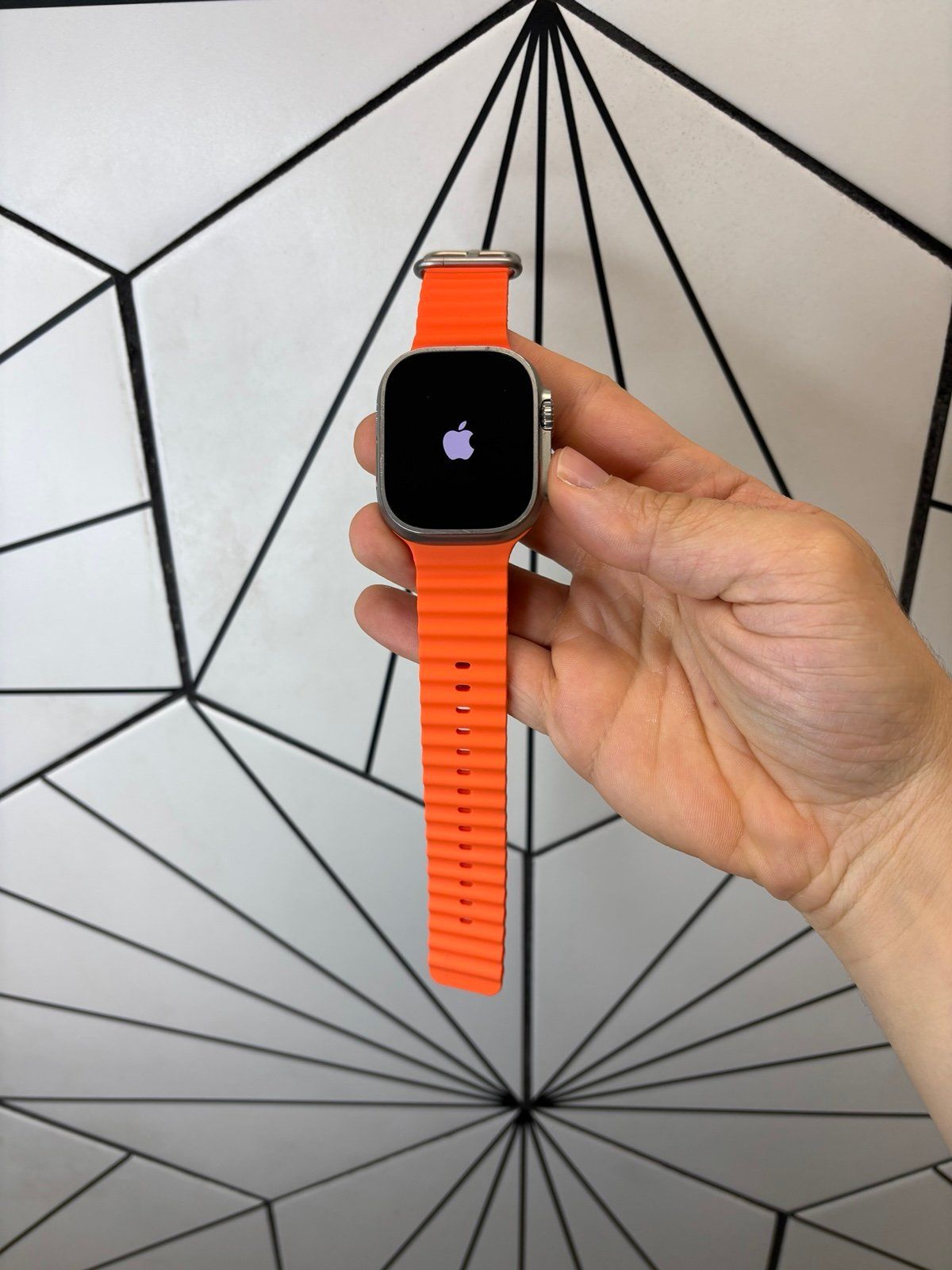 Apple Watch Ultra 49mm Orange Band_0