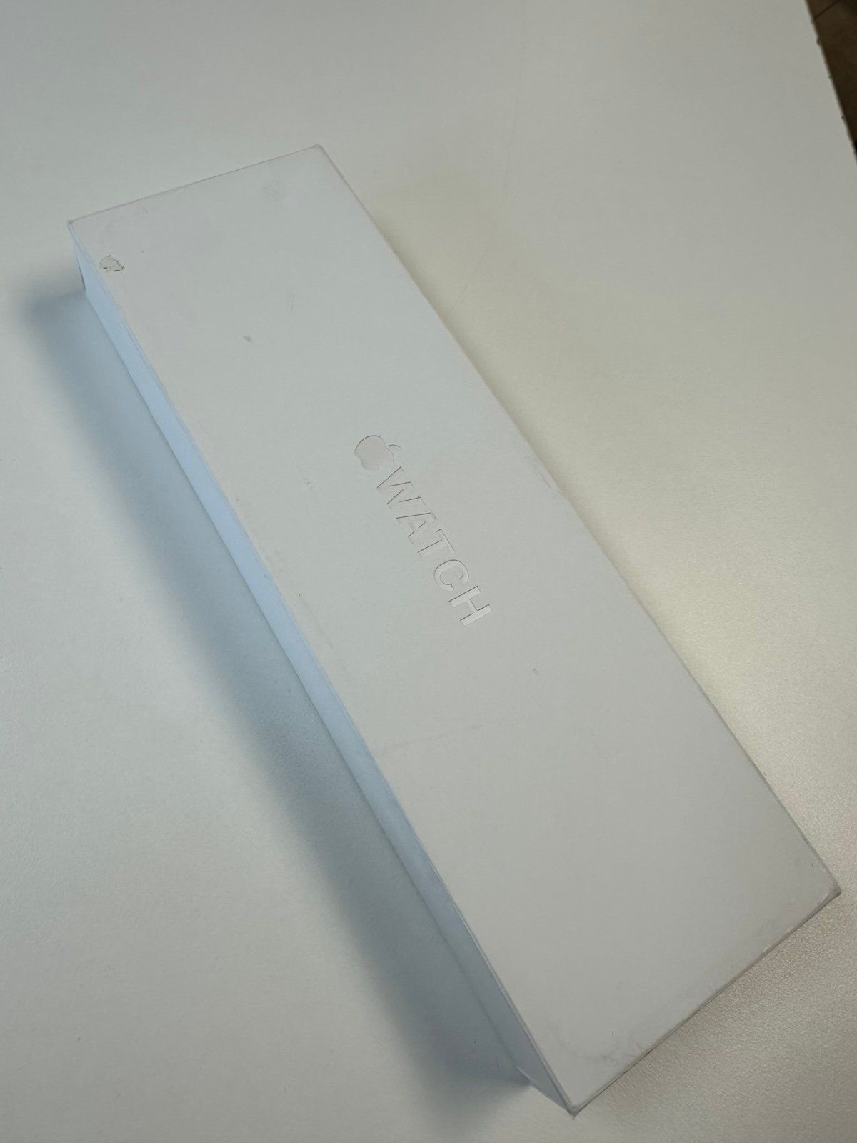 Apple Watch Series 10 Rose Gold 42MM AI S/M With Apple Care Warranty_4