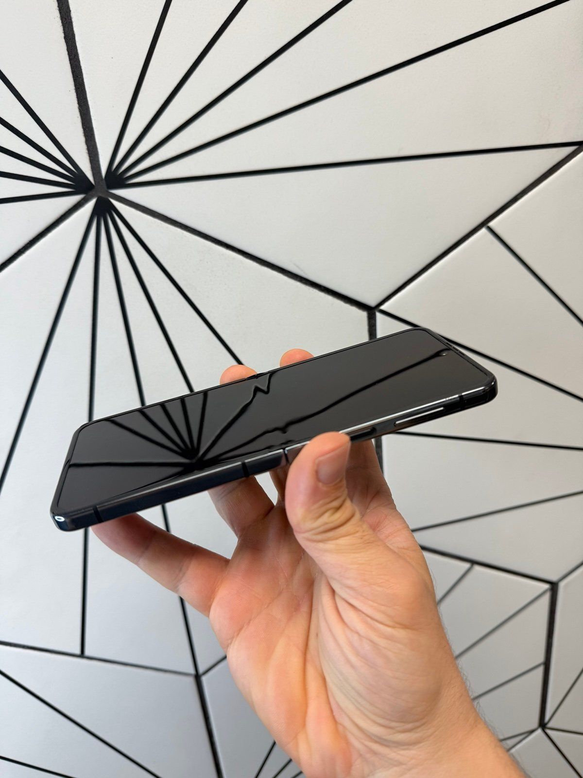 Samsung Galaxy Z Flip 5 5G Fully Unlocked (Any Carrier) 512GB New Open Box_8