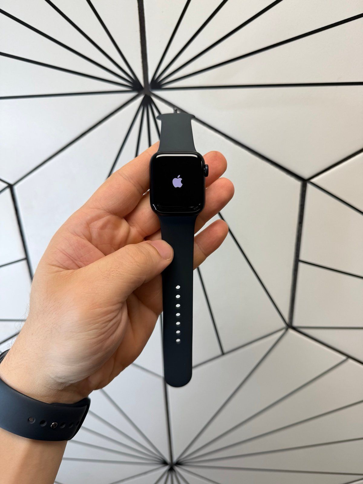 Apple Watch SE 2nd Gen cellular Unlocked New with Apple care till 2026_0