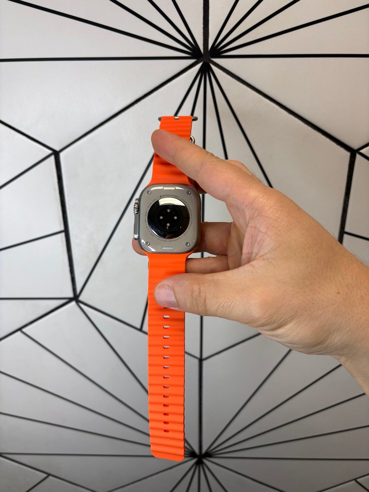 Apple Watch Ultra 49mm Orange Band_5