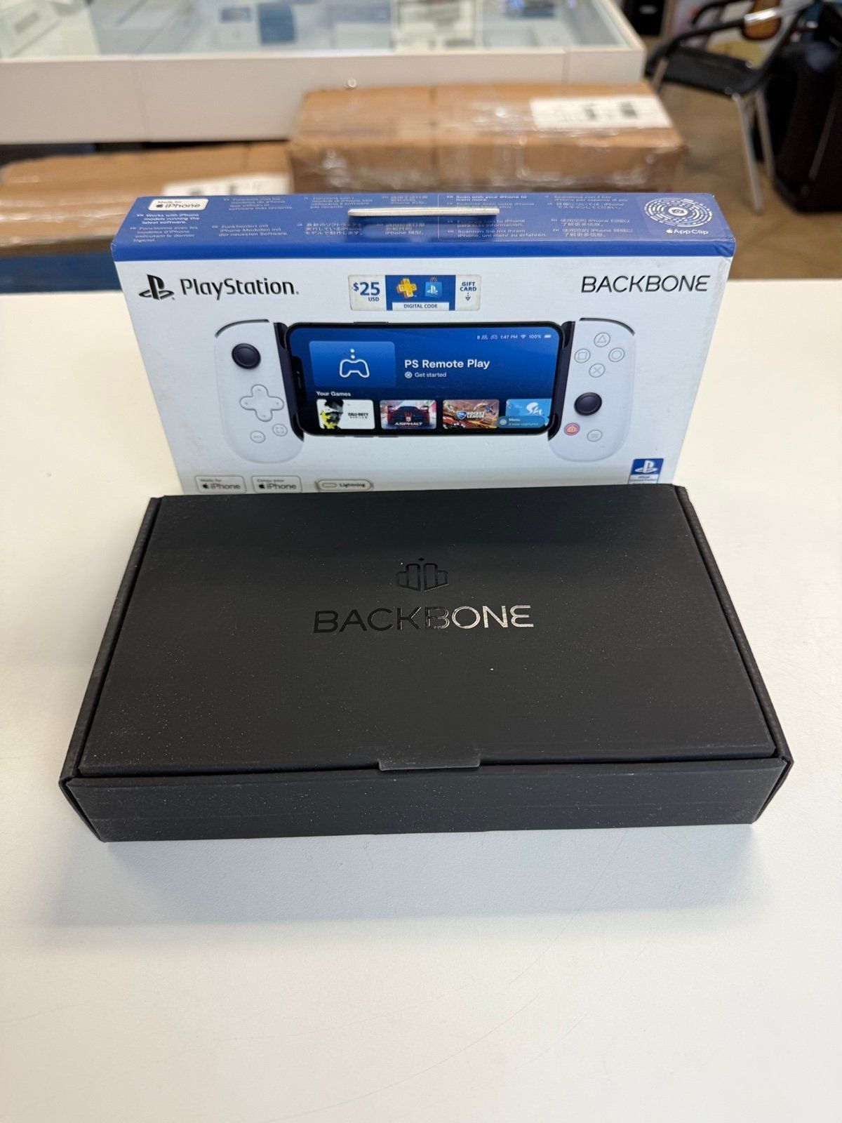 Playstation Backbone iPhone Gaming Device like New_2