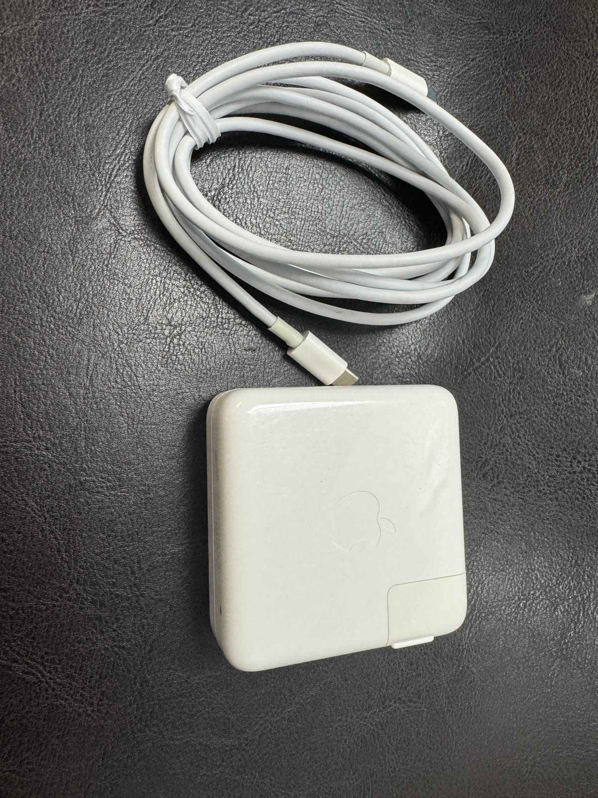 Apple MacBook Pro 61W USB-C Power Adapter Charger Genuine OEM_3