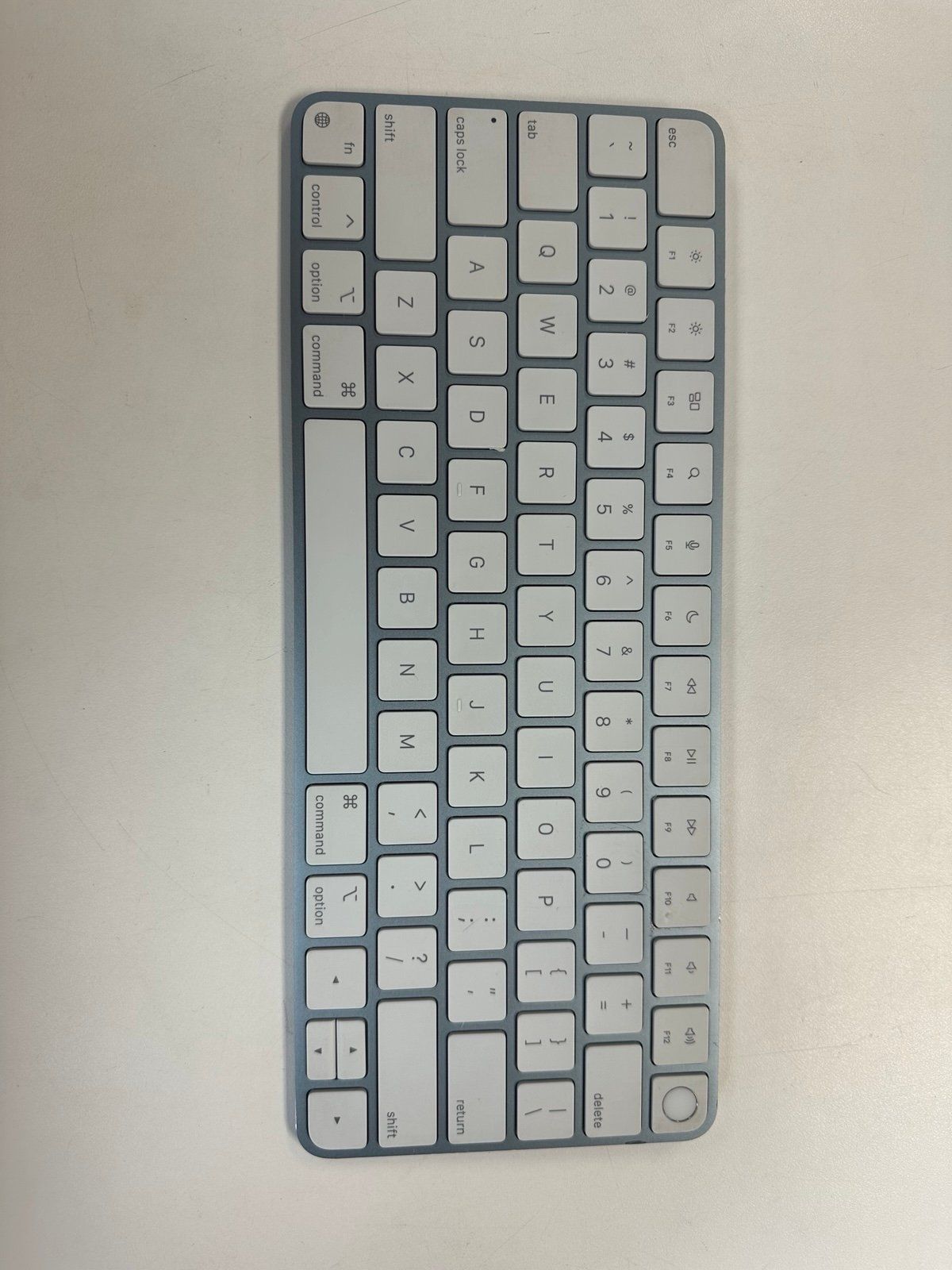 Apple Magic Keyboard with Touch ID Blue Color_4
