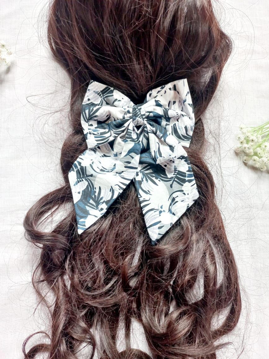 🎀 Twinkle Bow – Floral Cotton_5