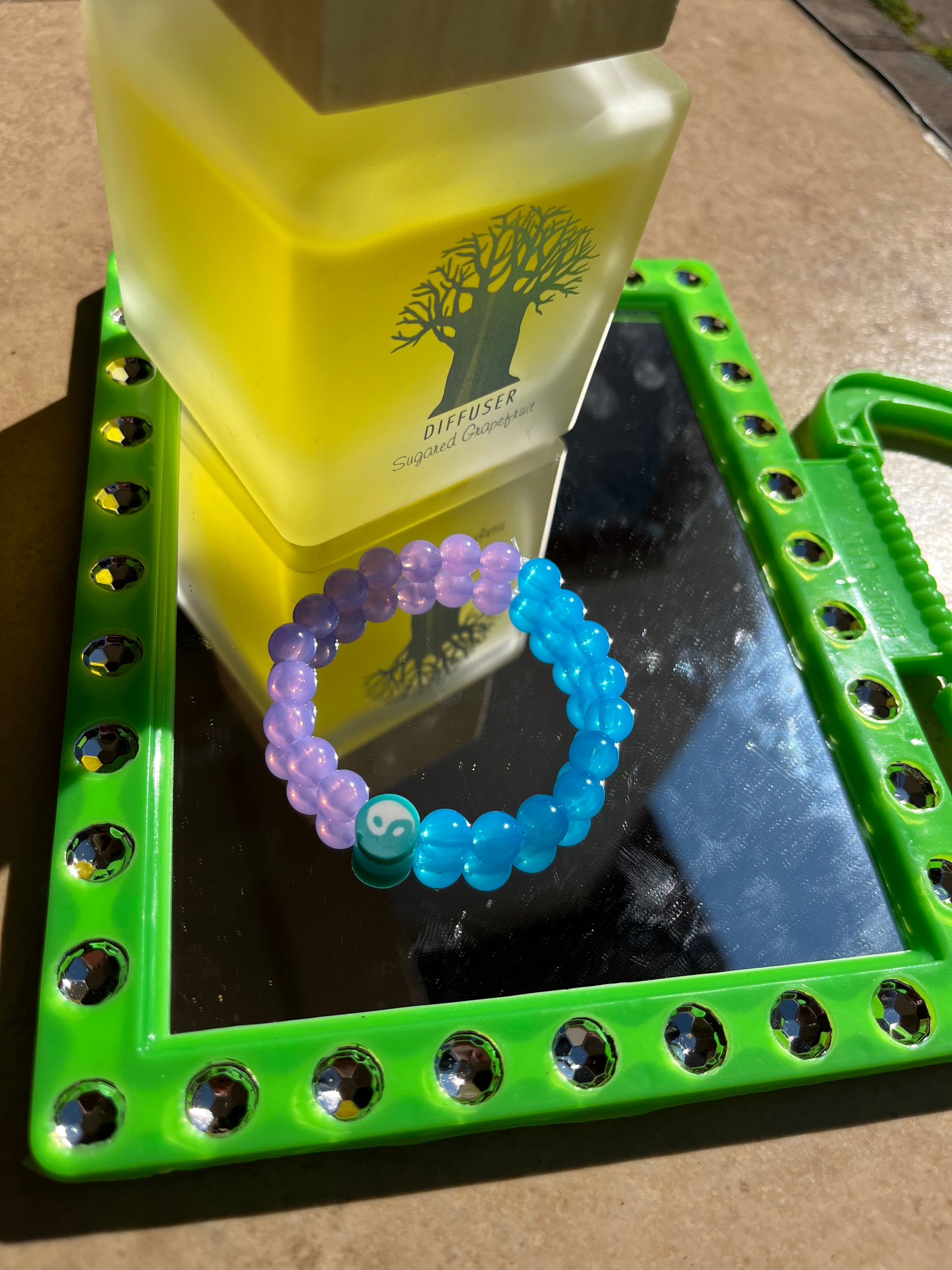 Half blue half purple Yin and Yang bracelet _2