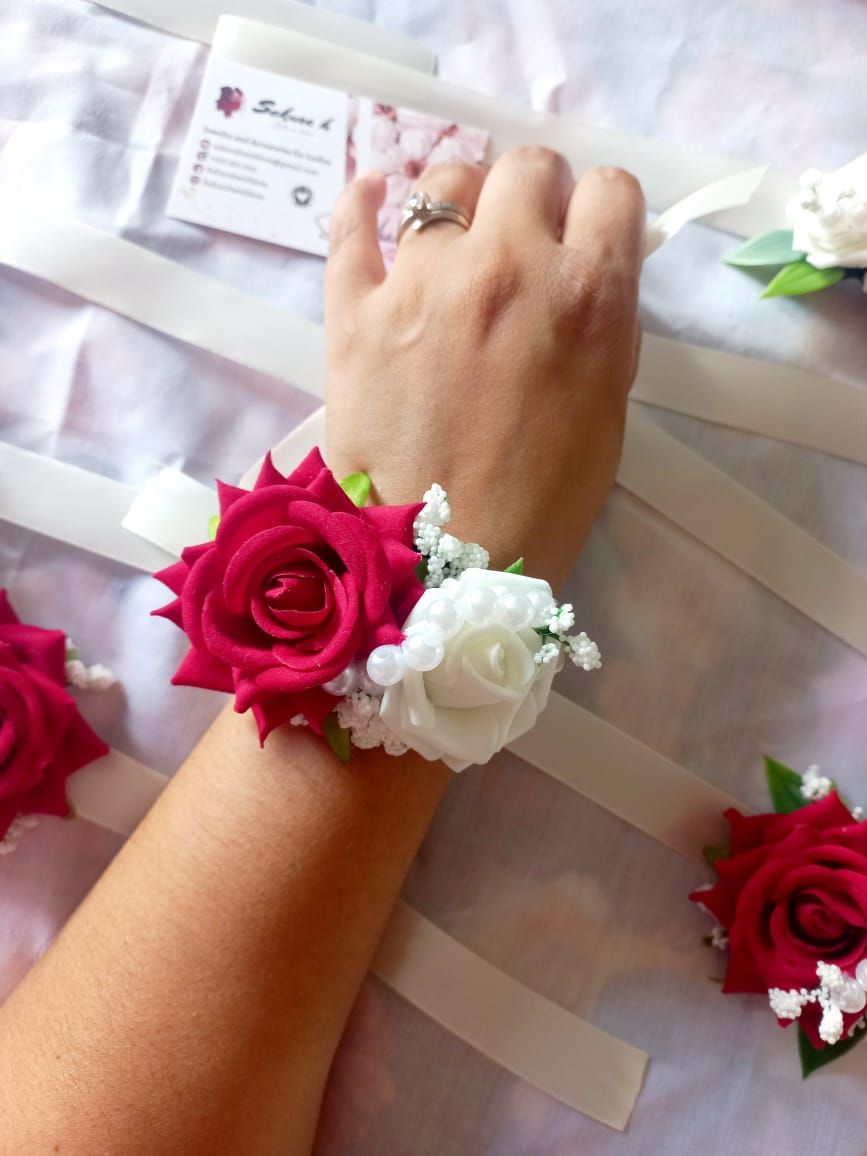 🌹 Amiirah Corsage_0