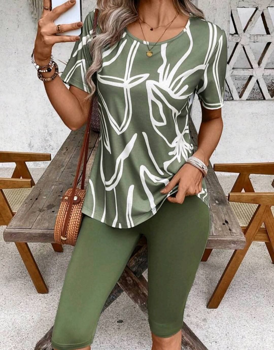 Ladies T-Shirt And Leggings 2 Piece Sets_11