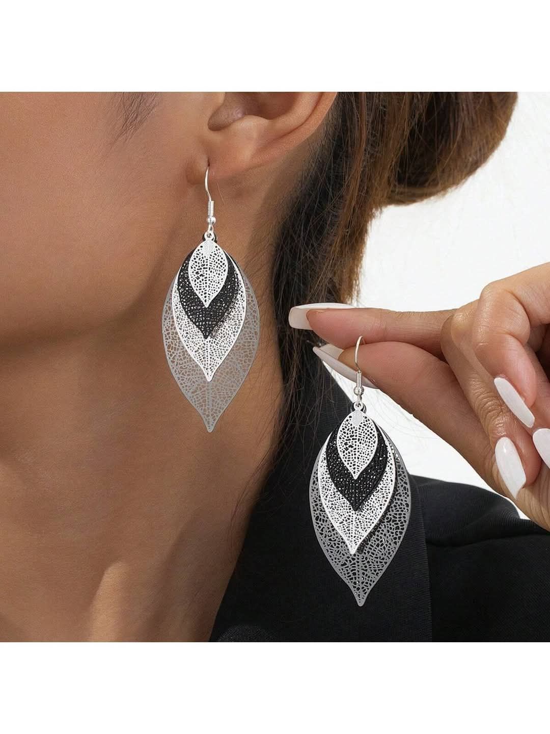 Dangle Earrings x 3‼️‼️_9