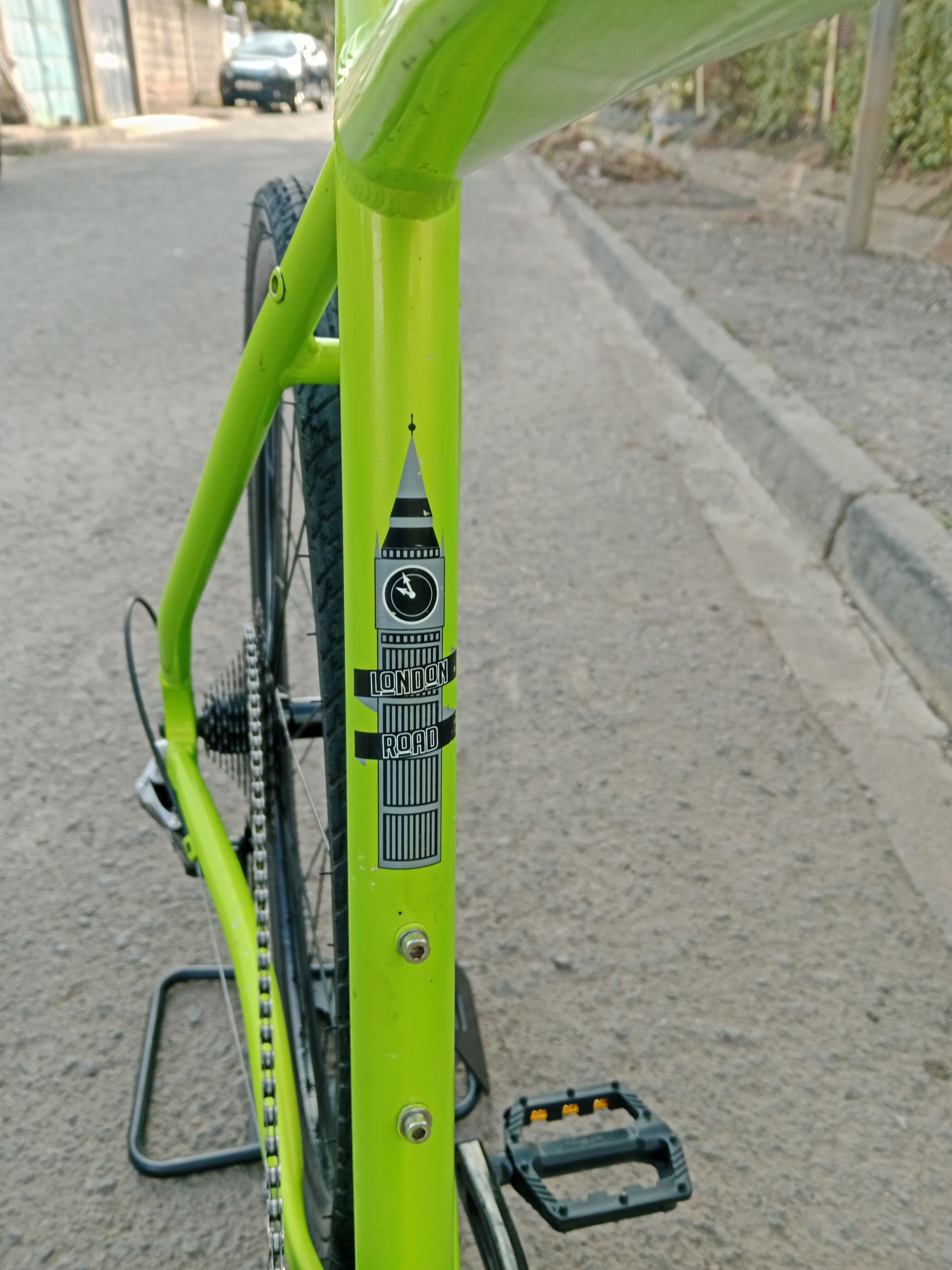 Planet X London Road Rival 1×11 – Size 53 cm (Fluoro Green)_14