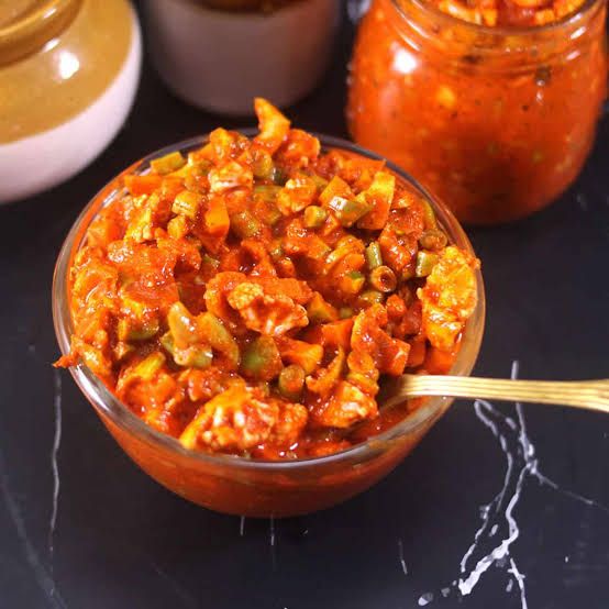 Mixed Vegetable Pickle_0
