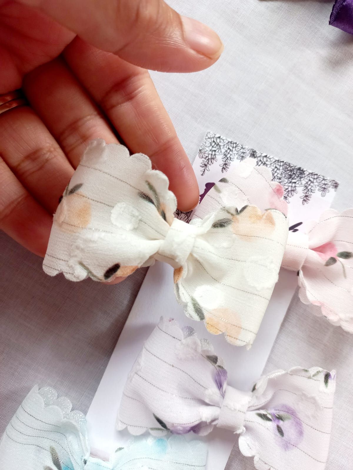 🌸 Pastel Floral Bow Clips_2