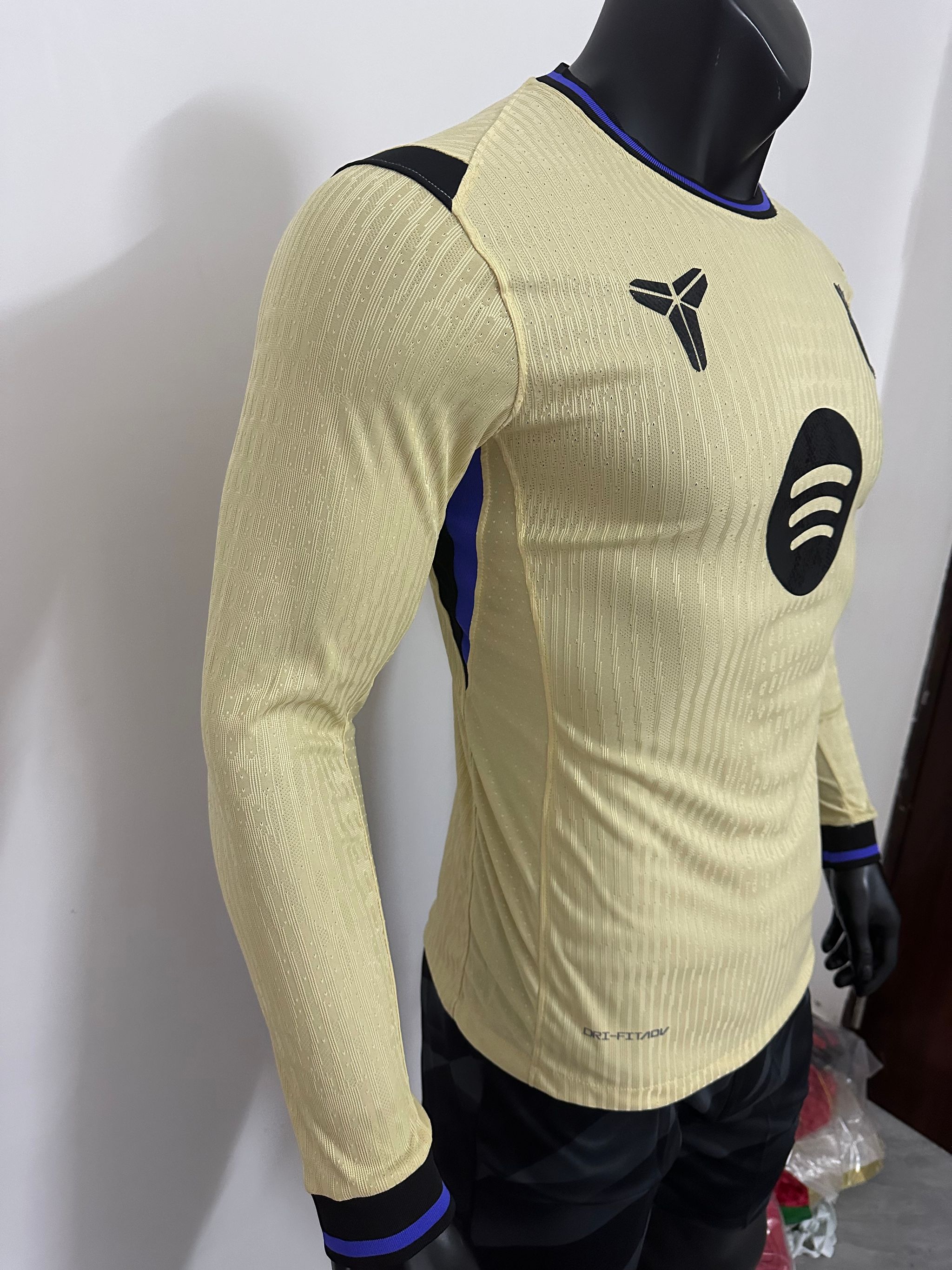 Barcelona away jersey long sleeve _2