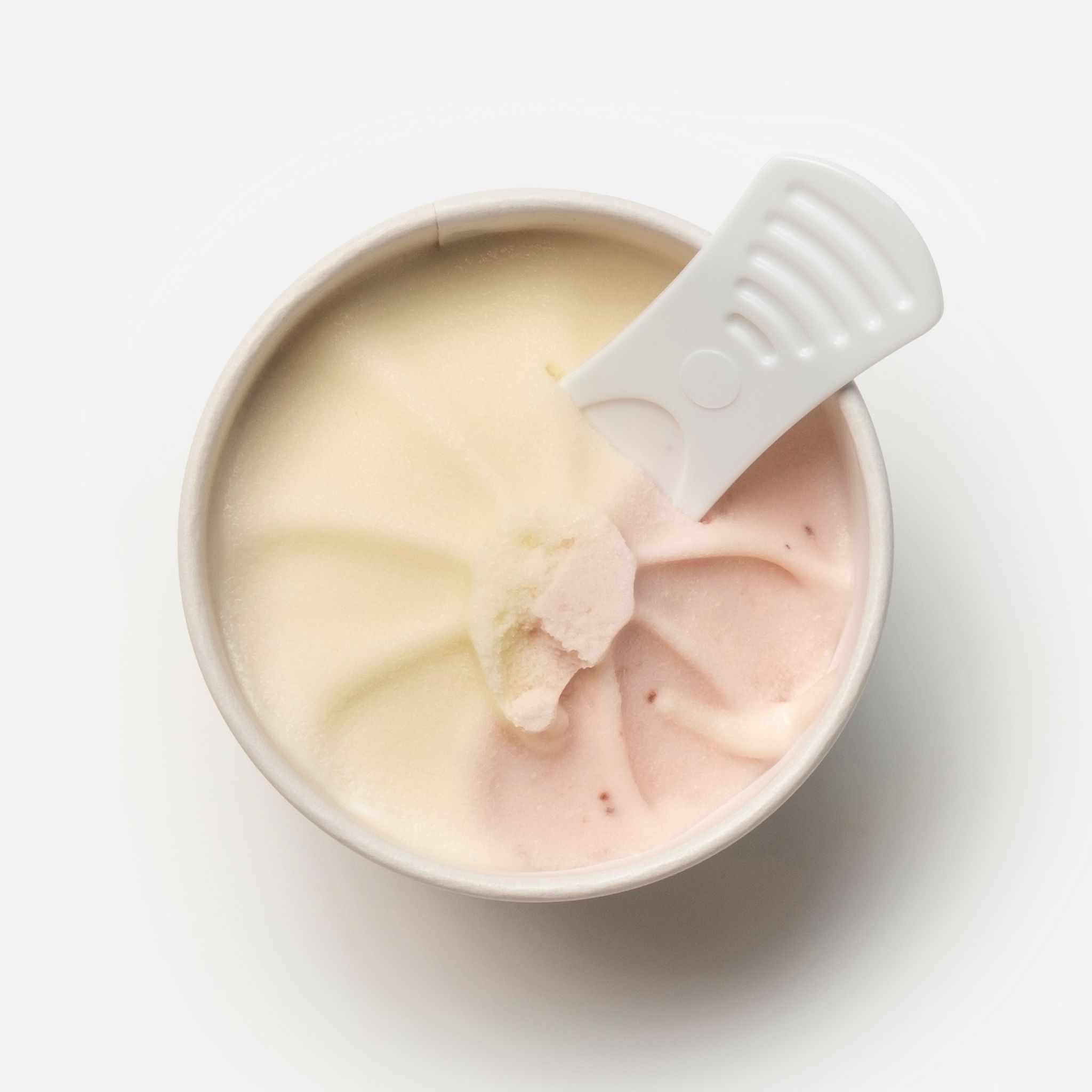 Roots Banana-Strawberry Ice Cream  75g_1