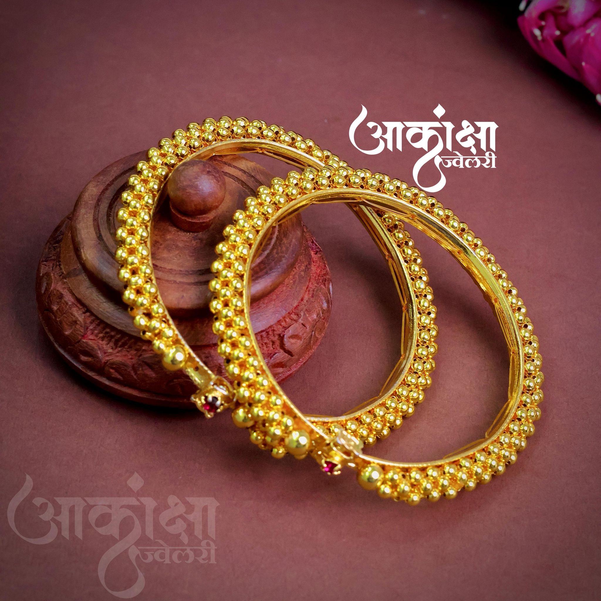 Pitambari Thushi Bangles (1 Pair)_1