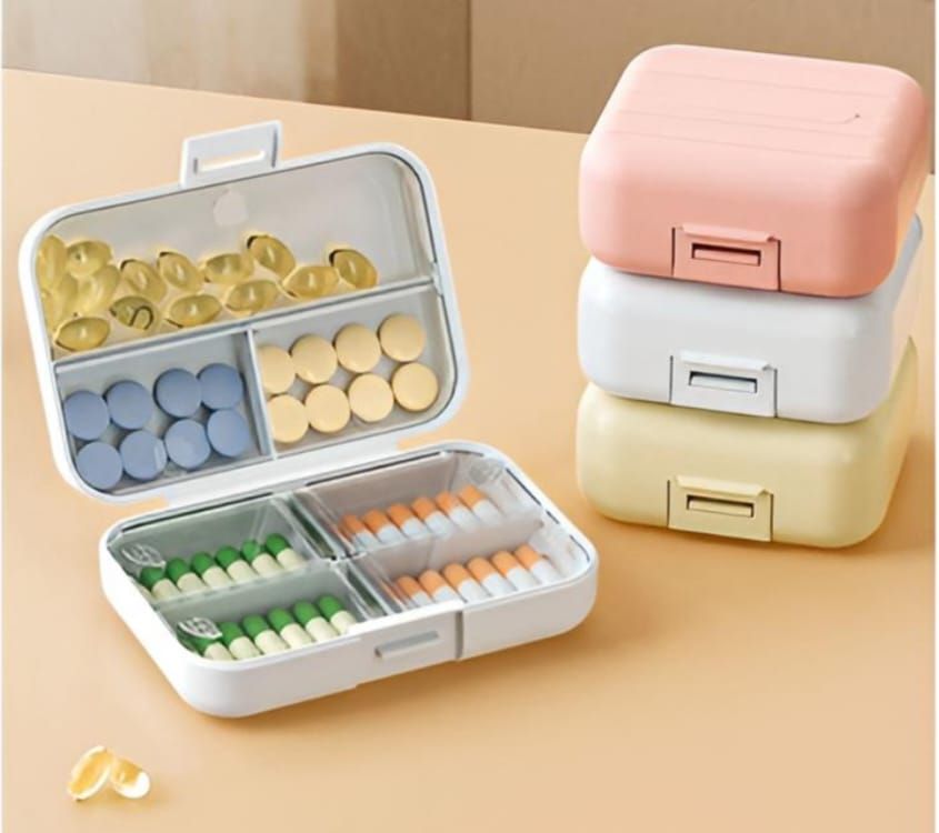 7 Compartment Travel Box_0