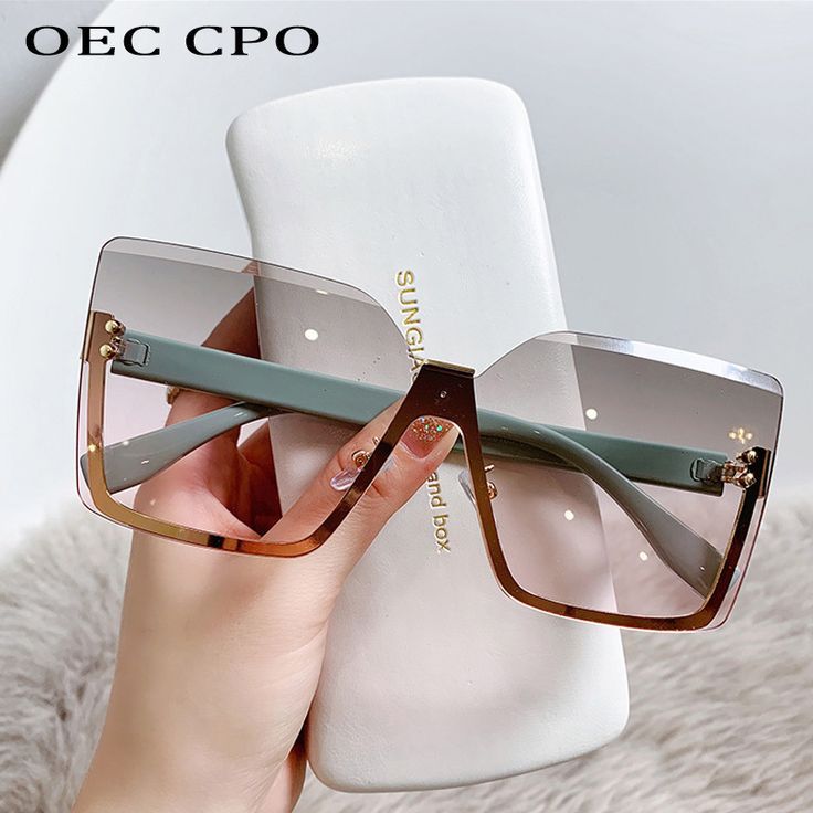 Lunettes de soleil oversize_14