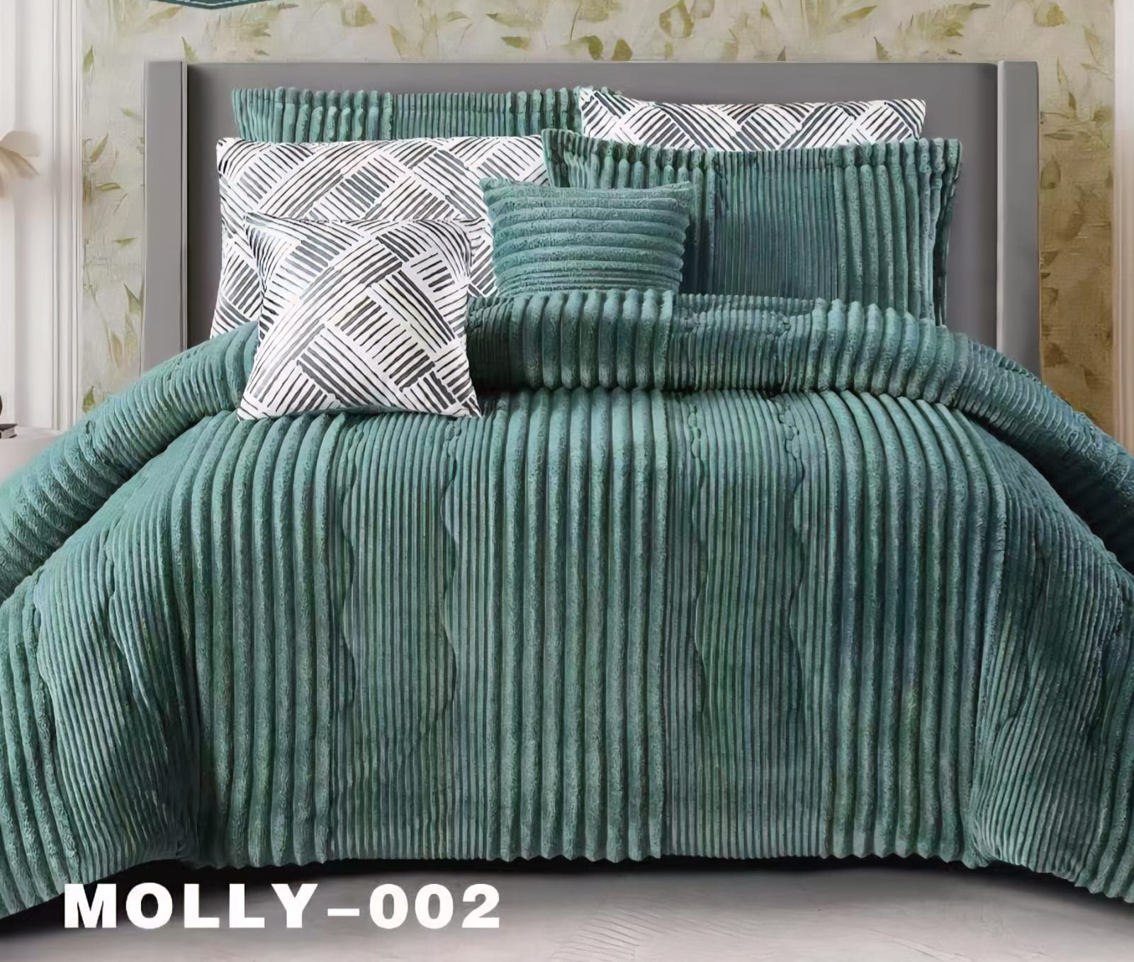 7 Piece Molly Velvet Comforter Set_1
