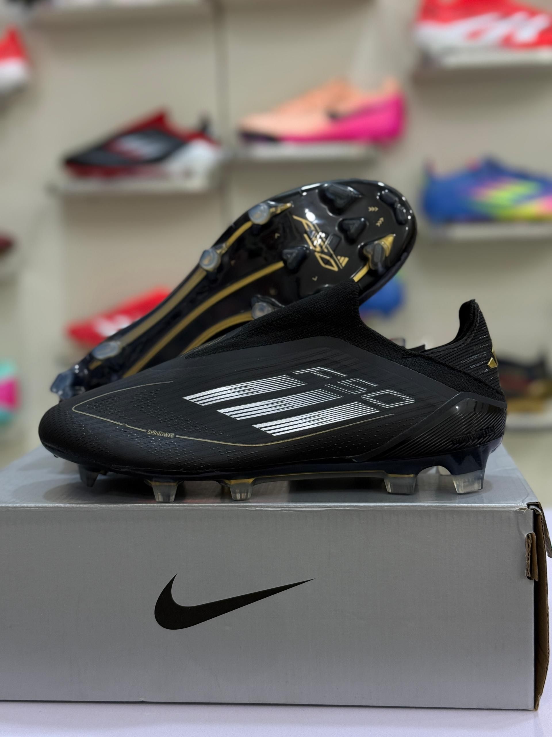 Crampons Adidas F50 _4