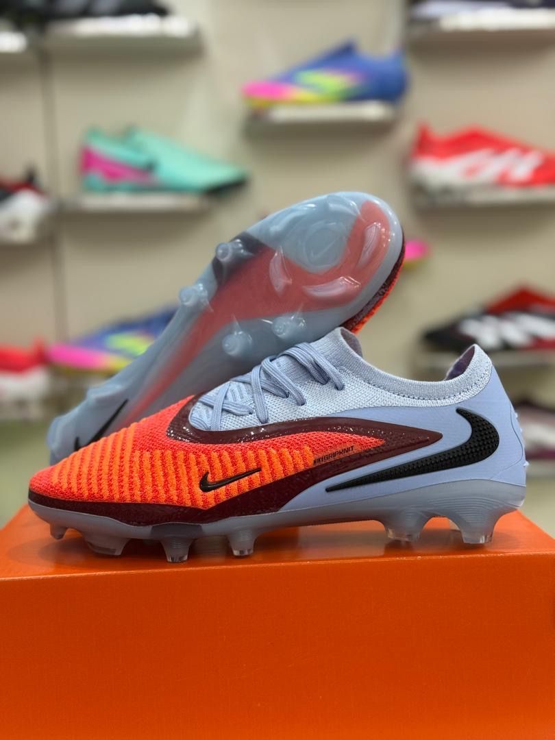 Crampons Nike Phanton 6_3