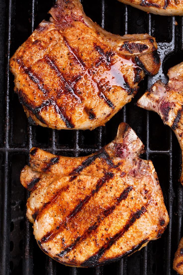 Braai Pork Chop and Boerewors _0