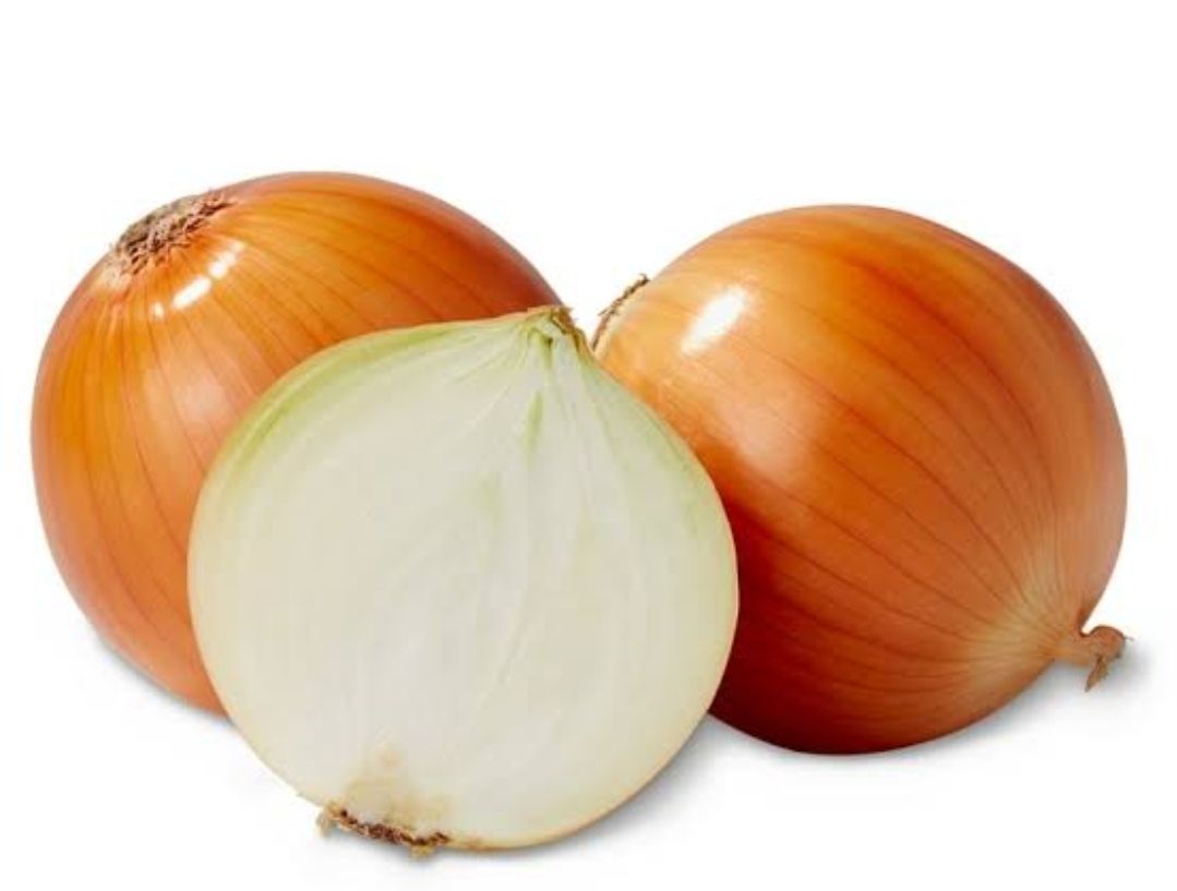Yellow onions _0