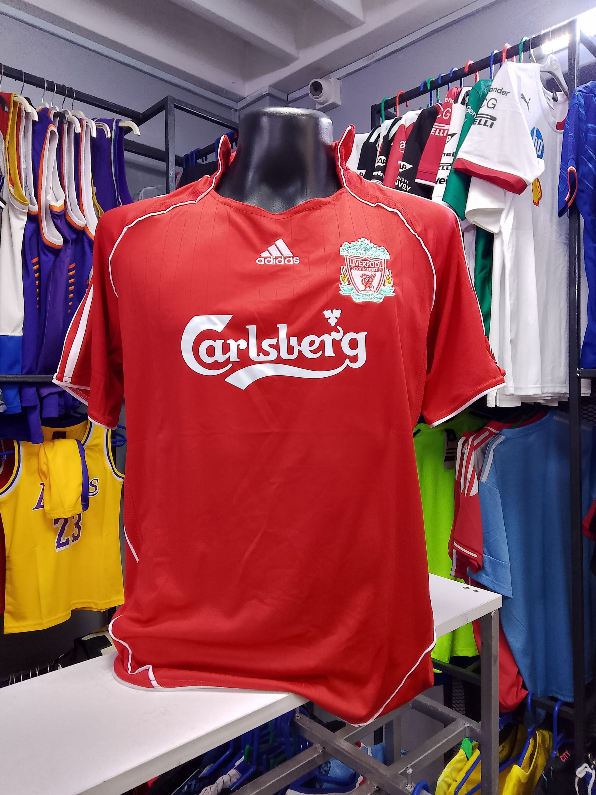 Liverpool Carlberg Home Kit 06/07_0