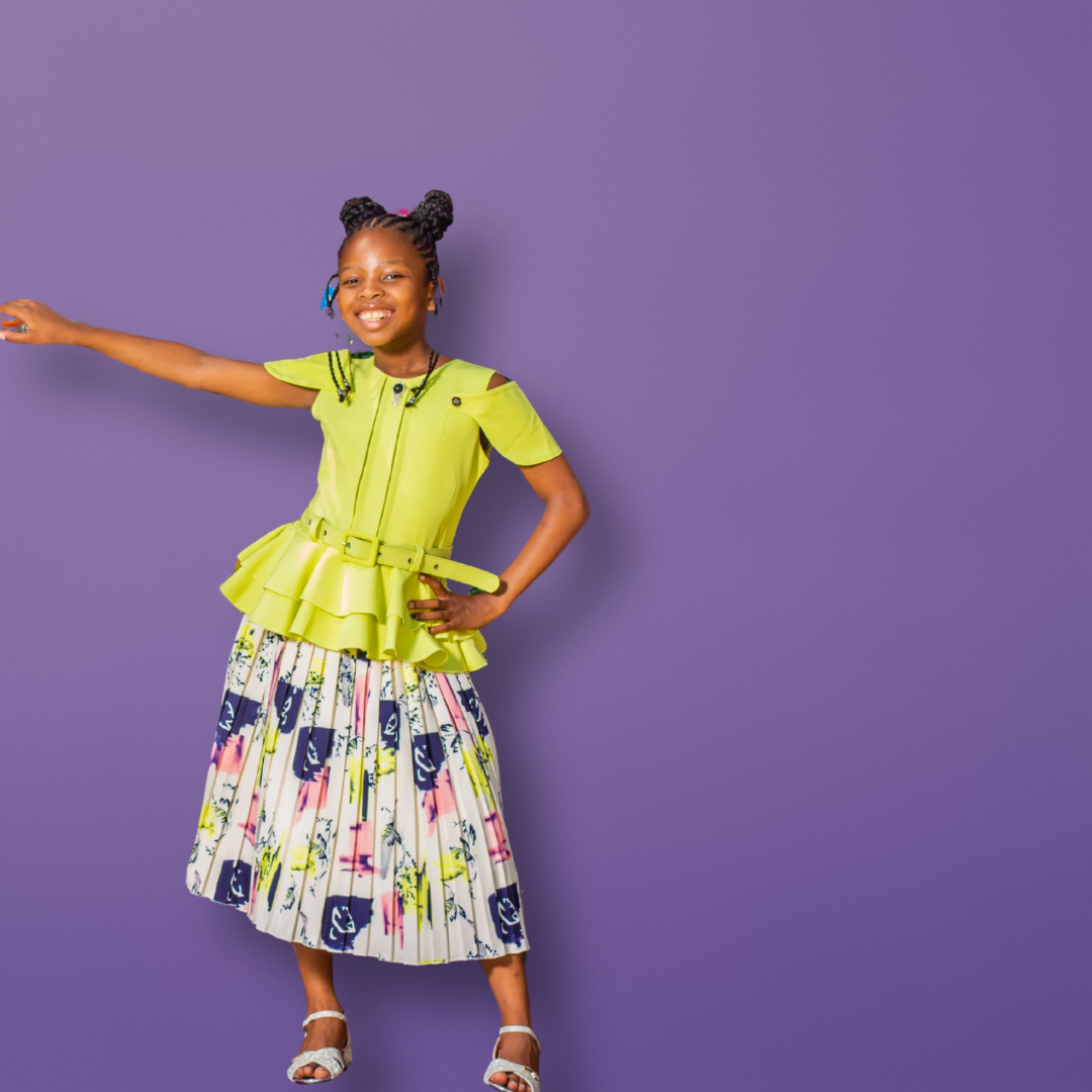 Lemon Green Top and White Floral Pleated Skirt_0