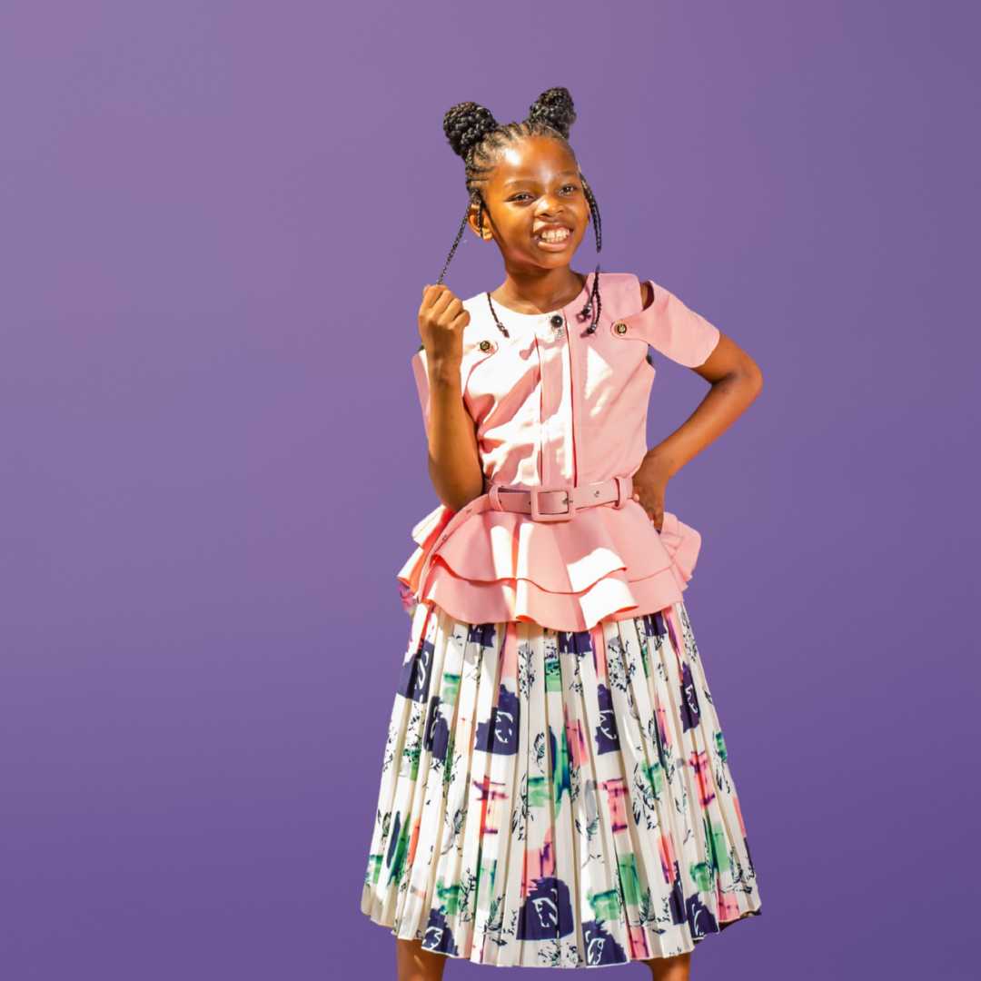 Lemon Green Top and White Floral Pleated Skirt_5