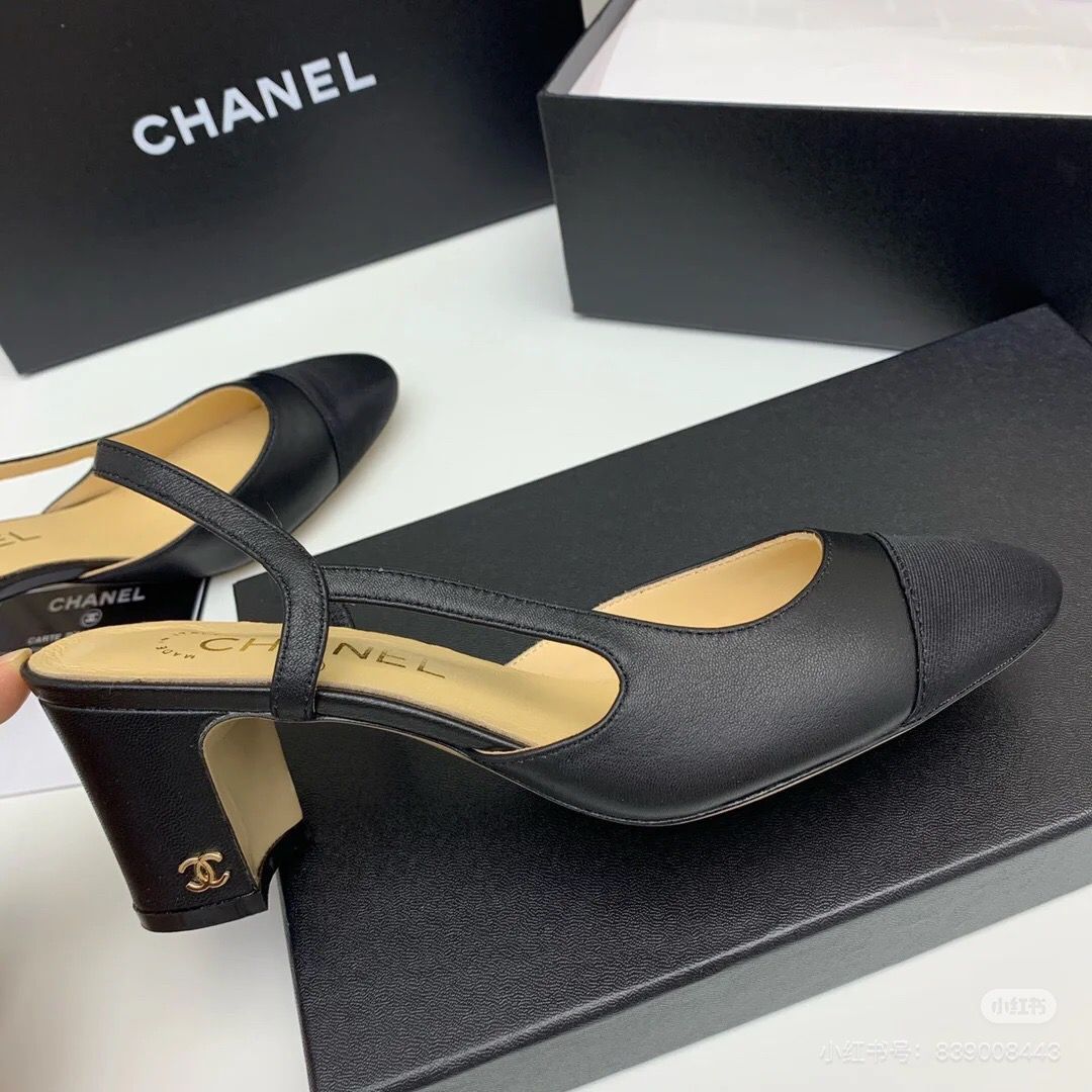 CHANEL - FULL BLACK_0