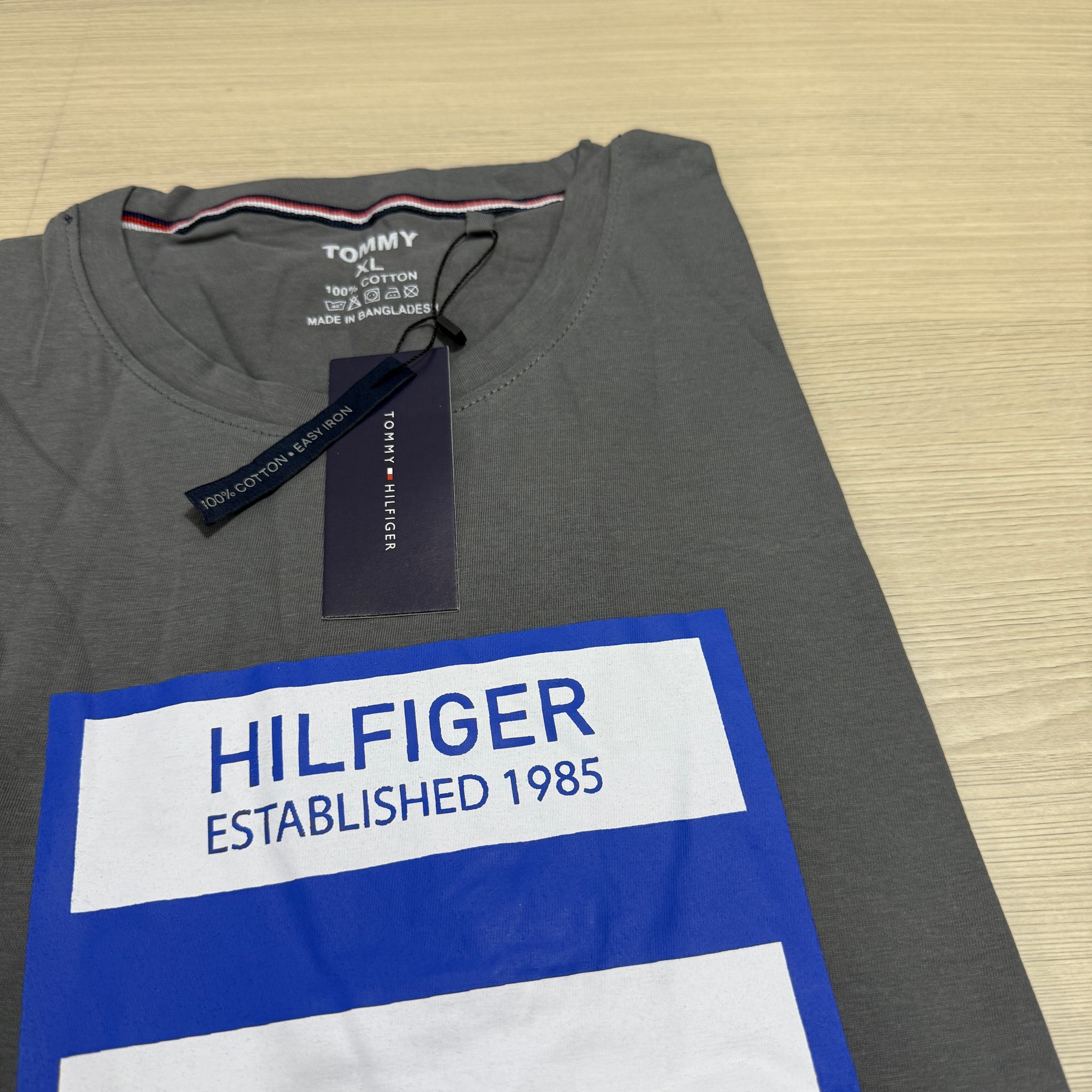 TOMMY HILFIGER T- SHIRT - 45_0