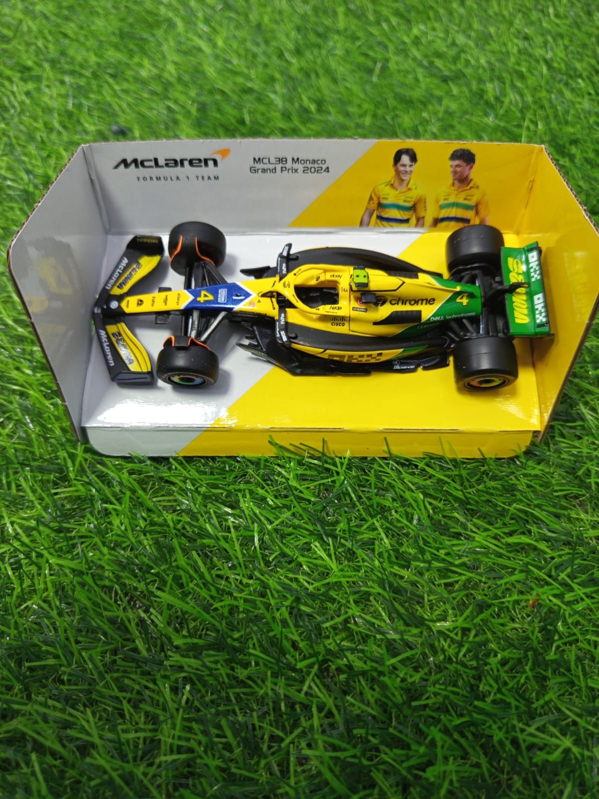 McLaren MCL38 F1_0