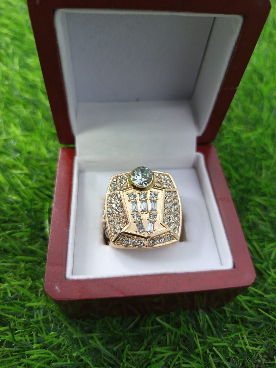 1996 Chicago Bulls NBA Championship Ring_0