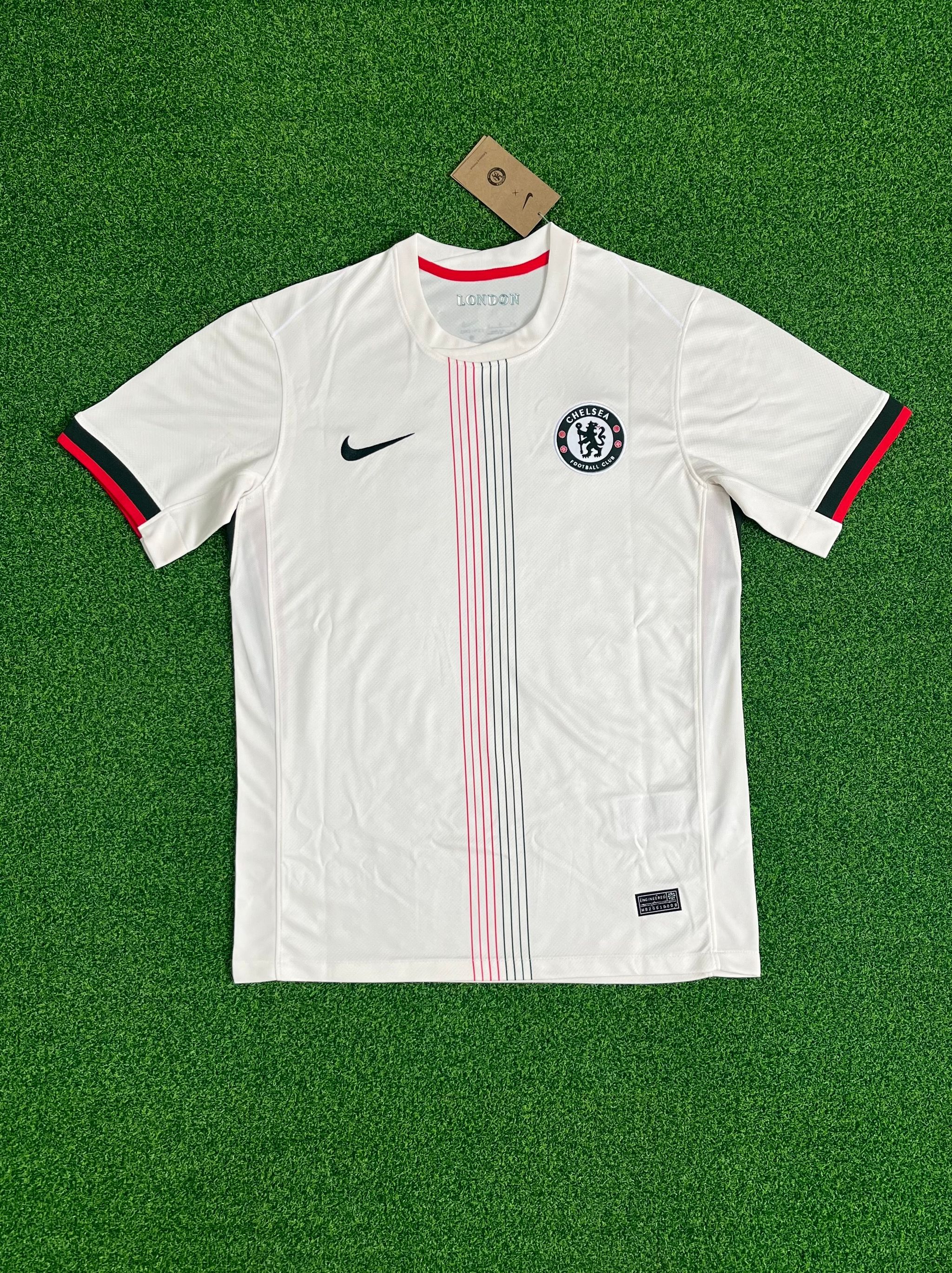 Chelsea 2025/26 Away Shirt (White / Green / Red)_8